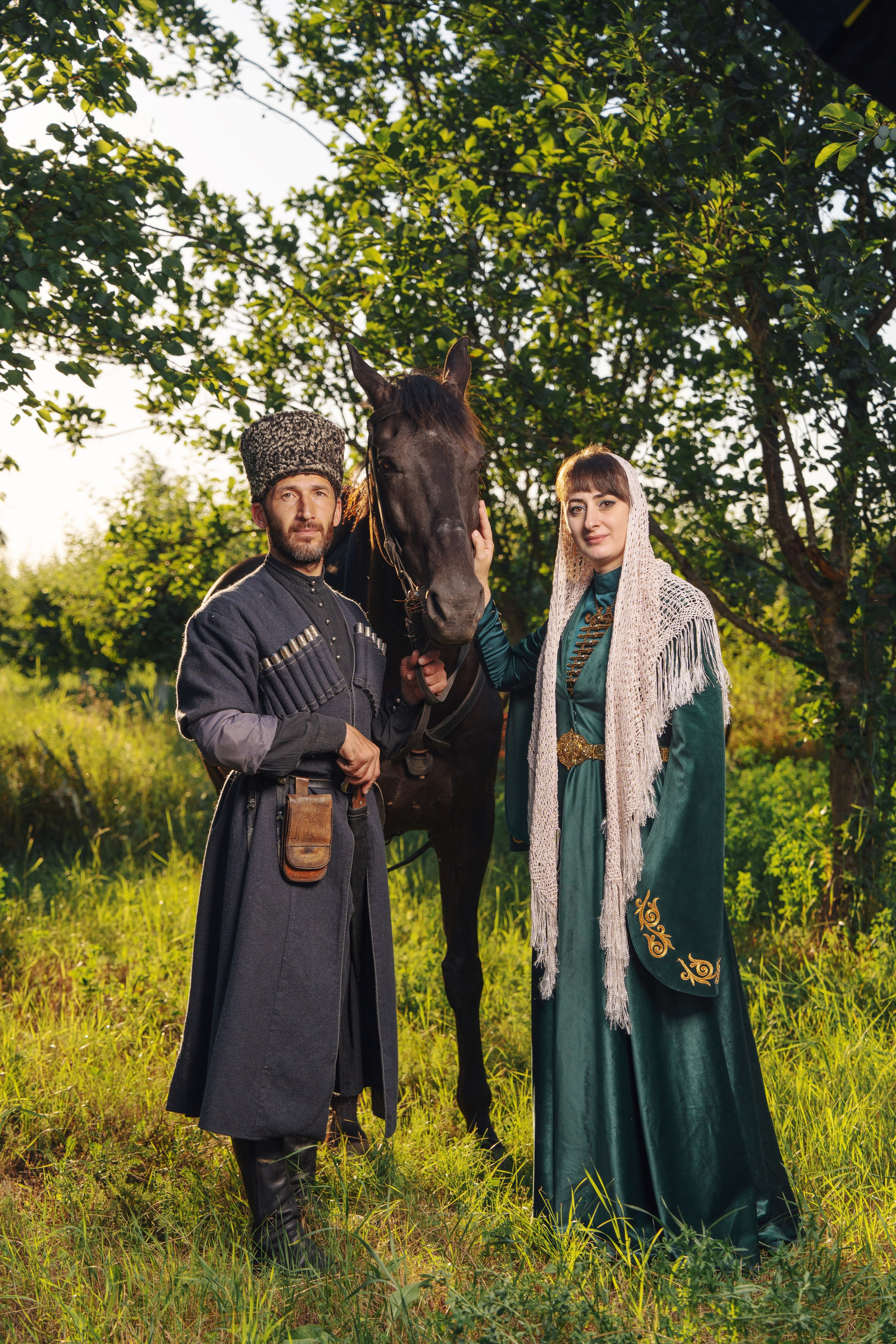 Семья Тхаркаховых. Фотограф Яблоновский. Свадебный фотограф Краснодар. Фотограф Майкоп