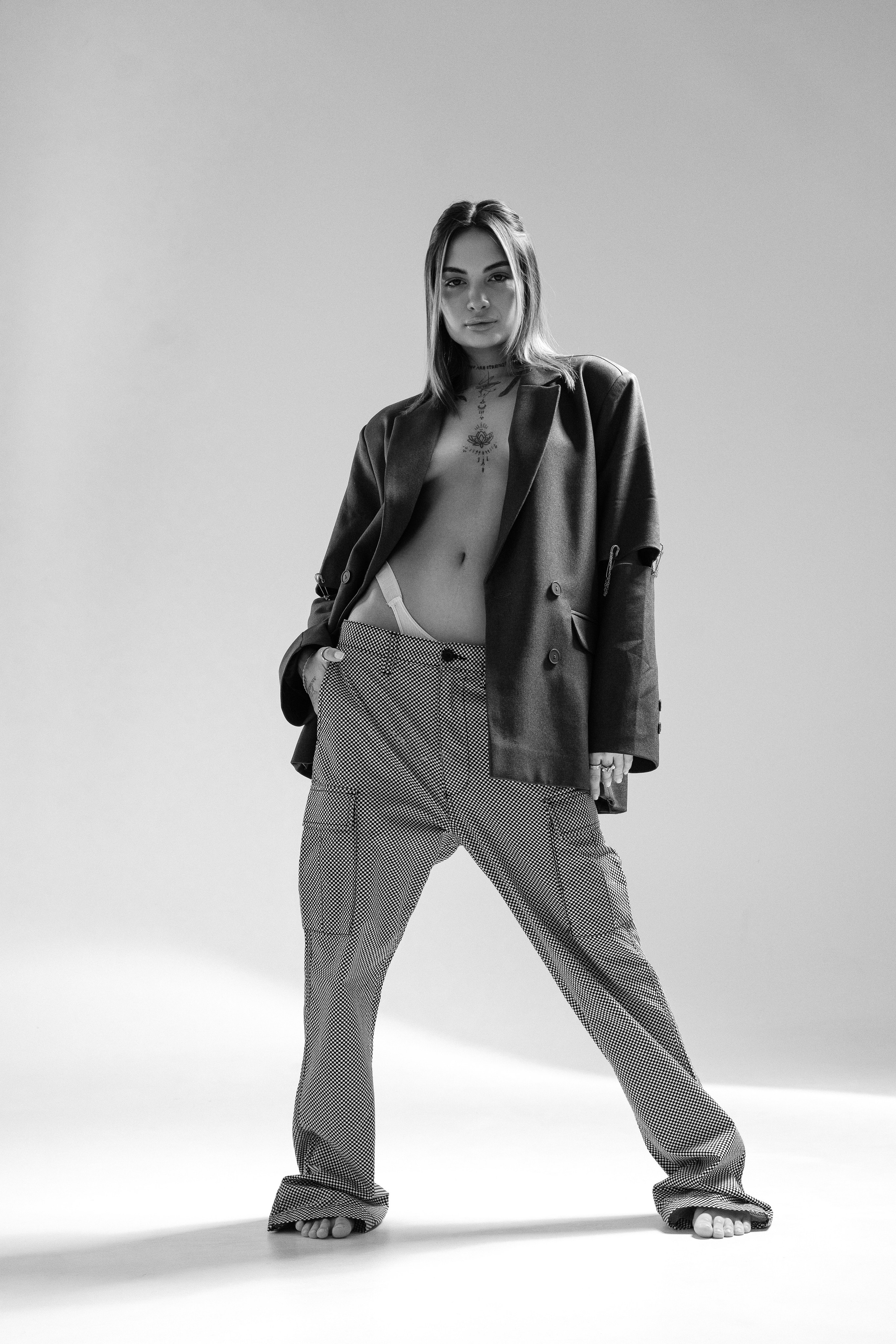 Студийная съемка 1. Женский фотограф в Новосибирске Вячеслав Семакин