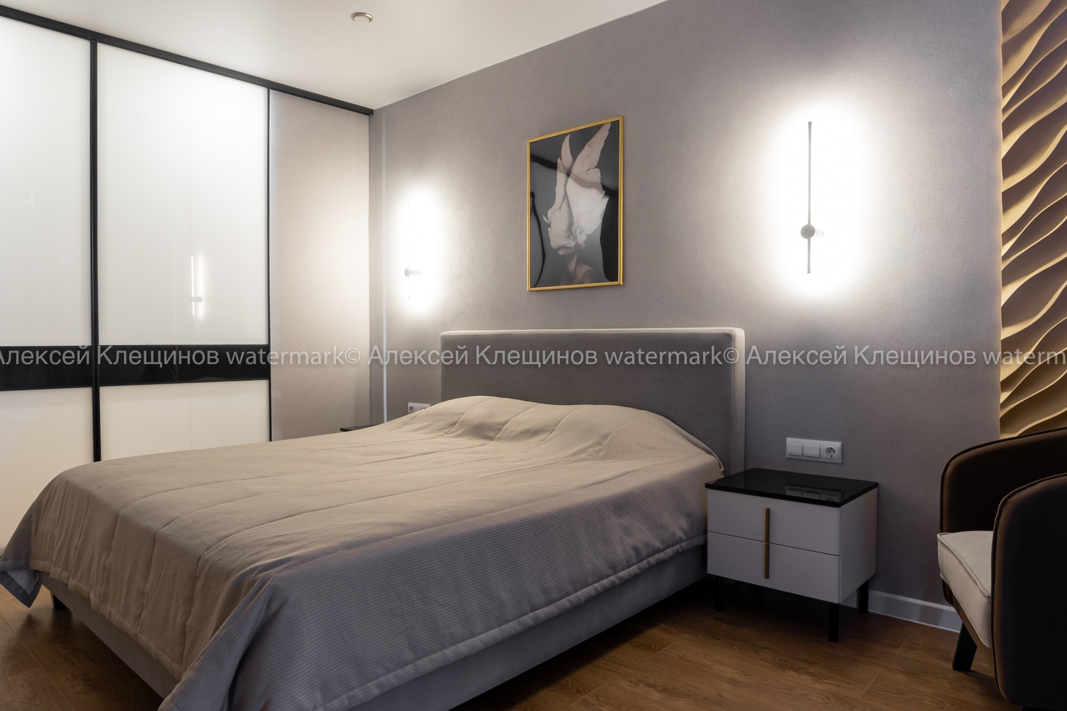 Квартира 100 м² «Нескучный серый и розовый фламинго». Батракова Наталья дизайнер интерьеров Санкт-Петербург Москва Архангель