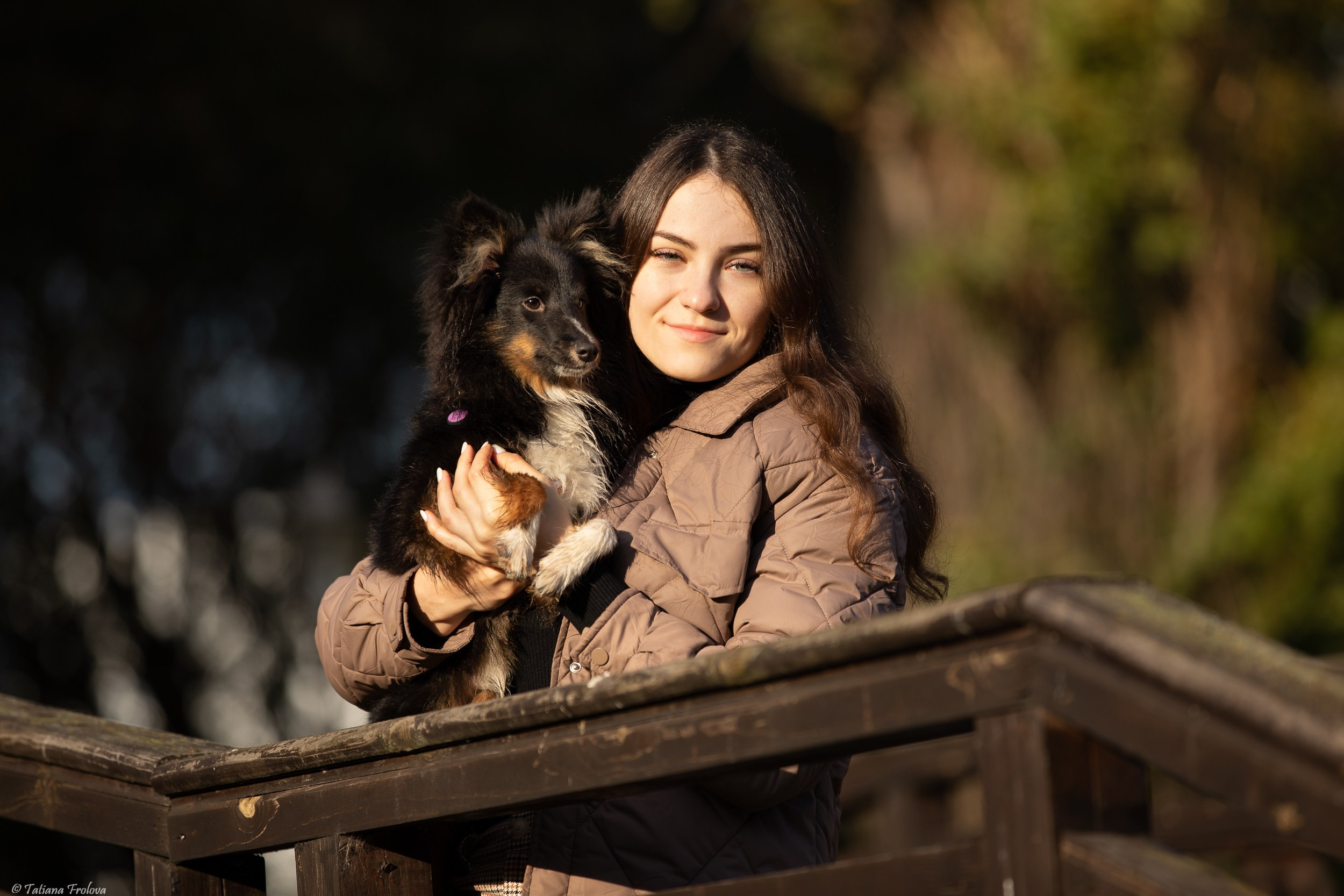 Утренняя фотопрогулка с двумя собаками по Москве. Фотограф-анималист в Москве и Московской области Татьяна Фролова