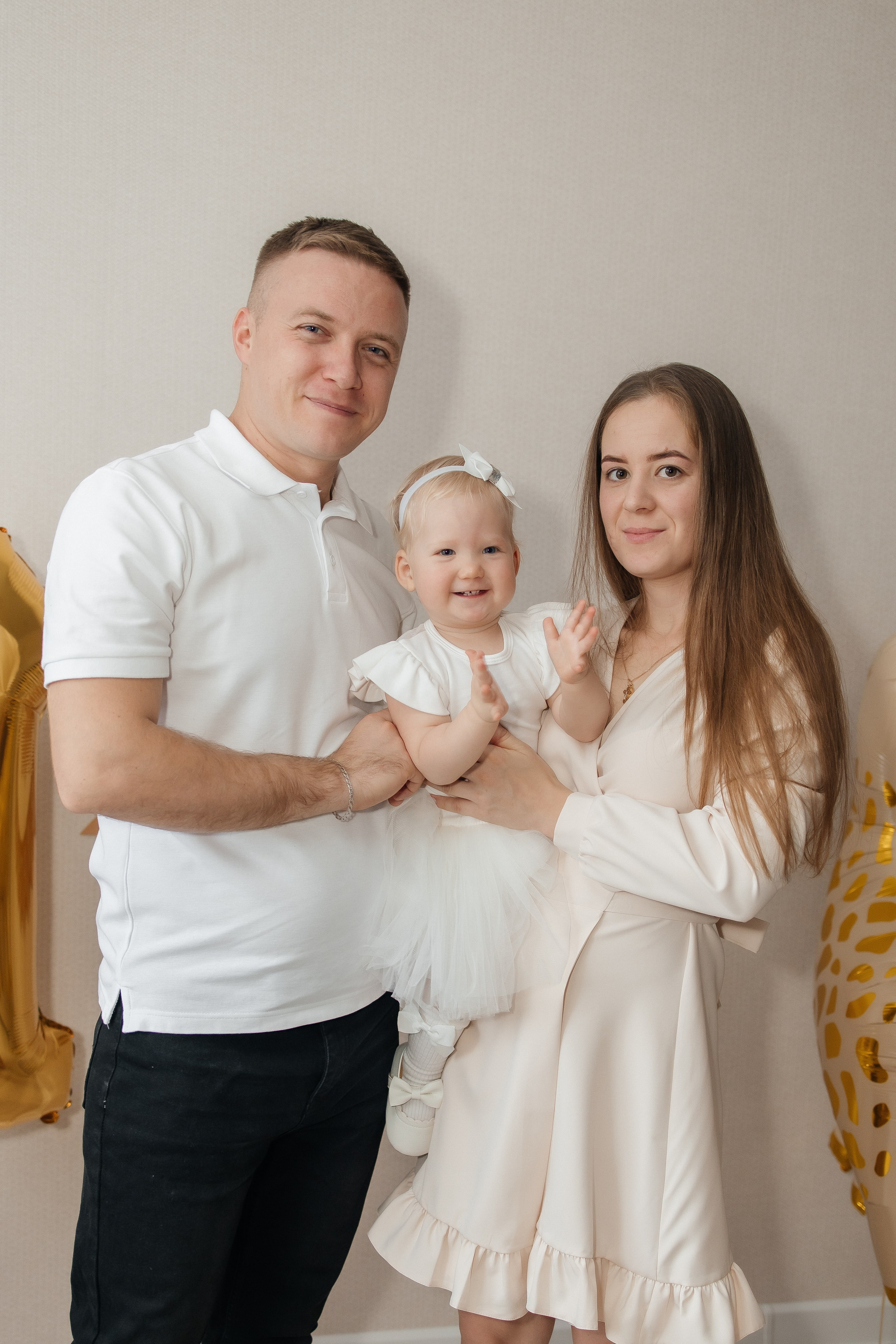 1 годик Еве (домашняя съемка). Профессиональный фотограф Кристина Искусных. Талдом- Москва