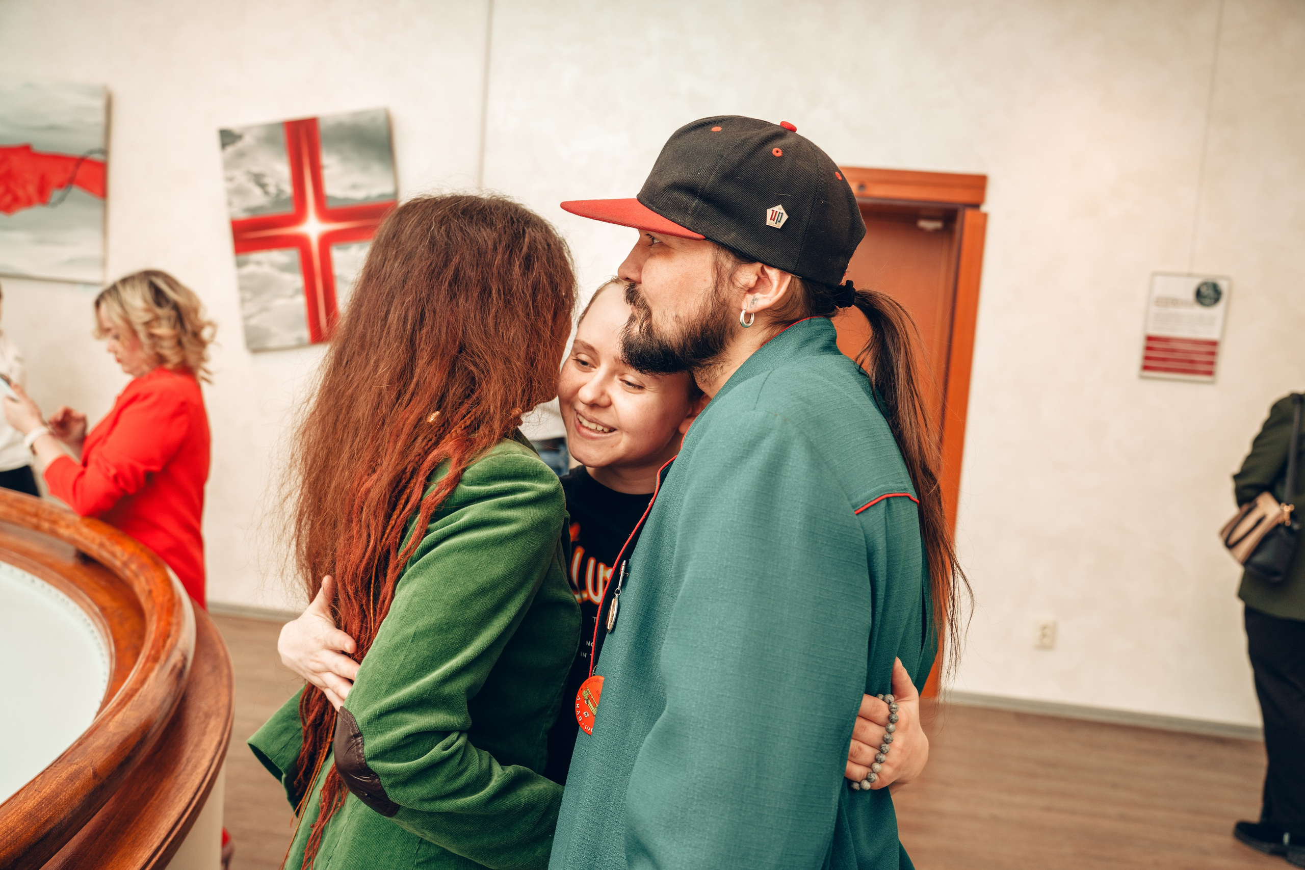 Открытие выставочного проекта «Я + Искусство = ЮГРА». Лайфстайл фотограф в Ханты-Мансийске Мария Шишкина