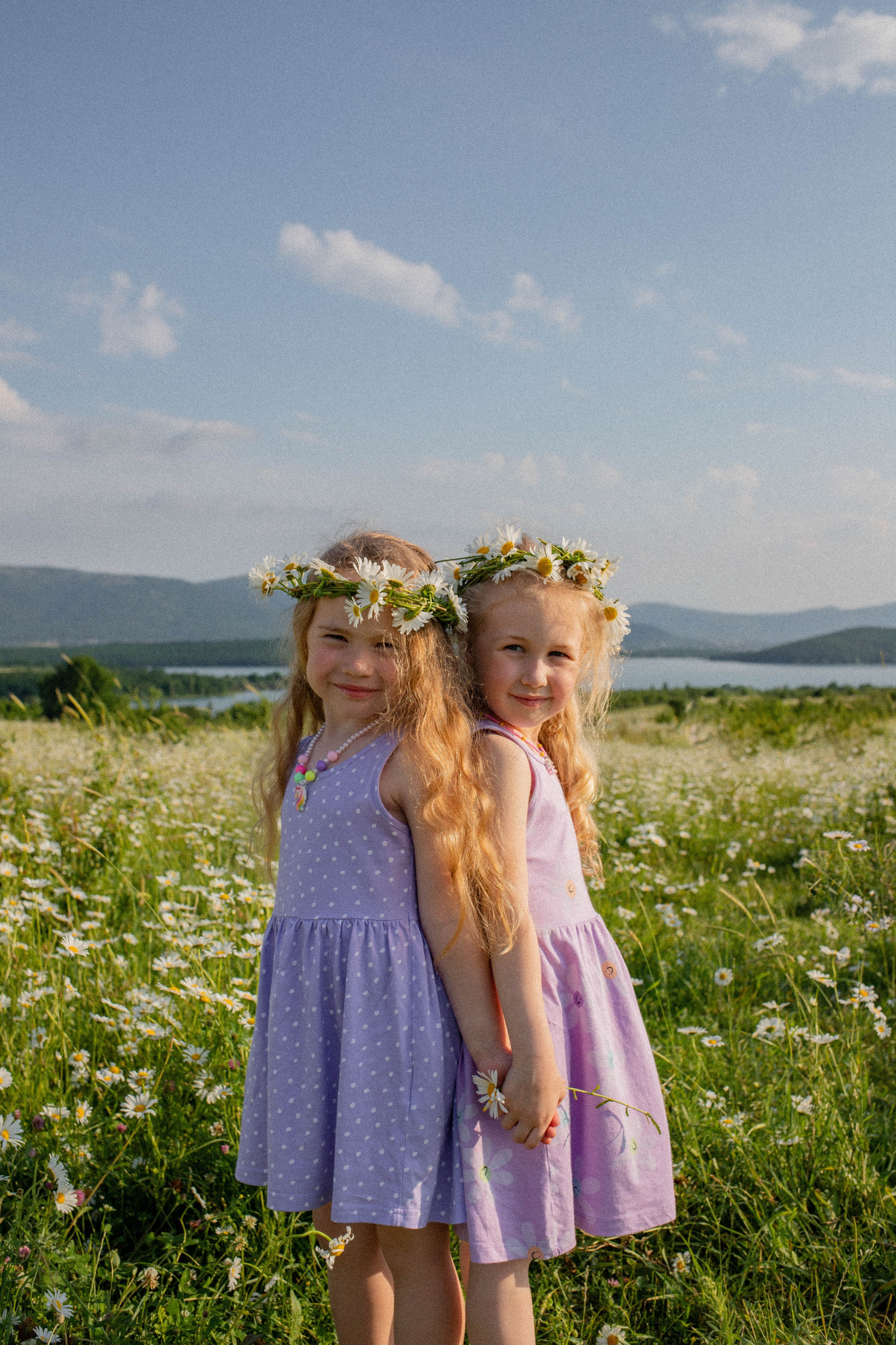 Подруги. Фотограф Немазенко Ольга