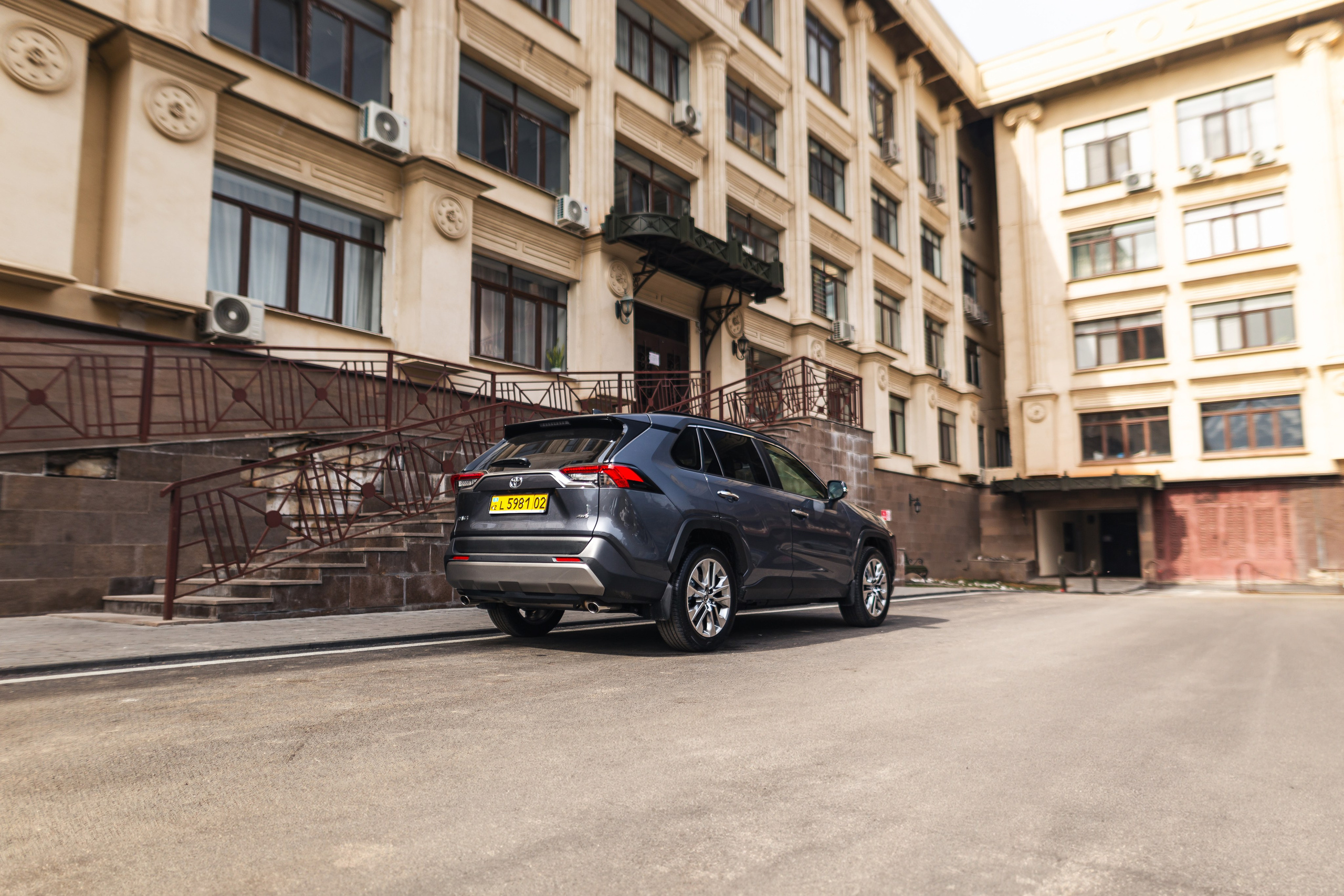 Автомобильная фотосъёмка. Рекламный и портретный фотограф в Алматы — Серекпаев Танирхан