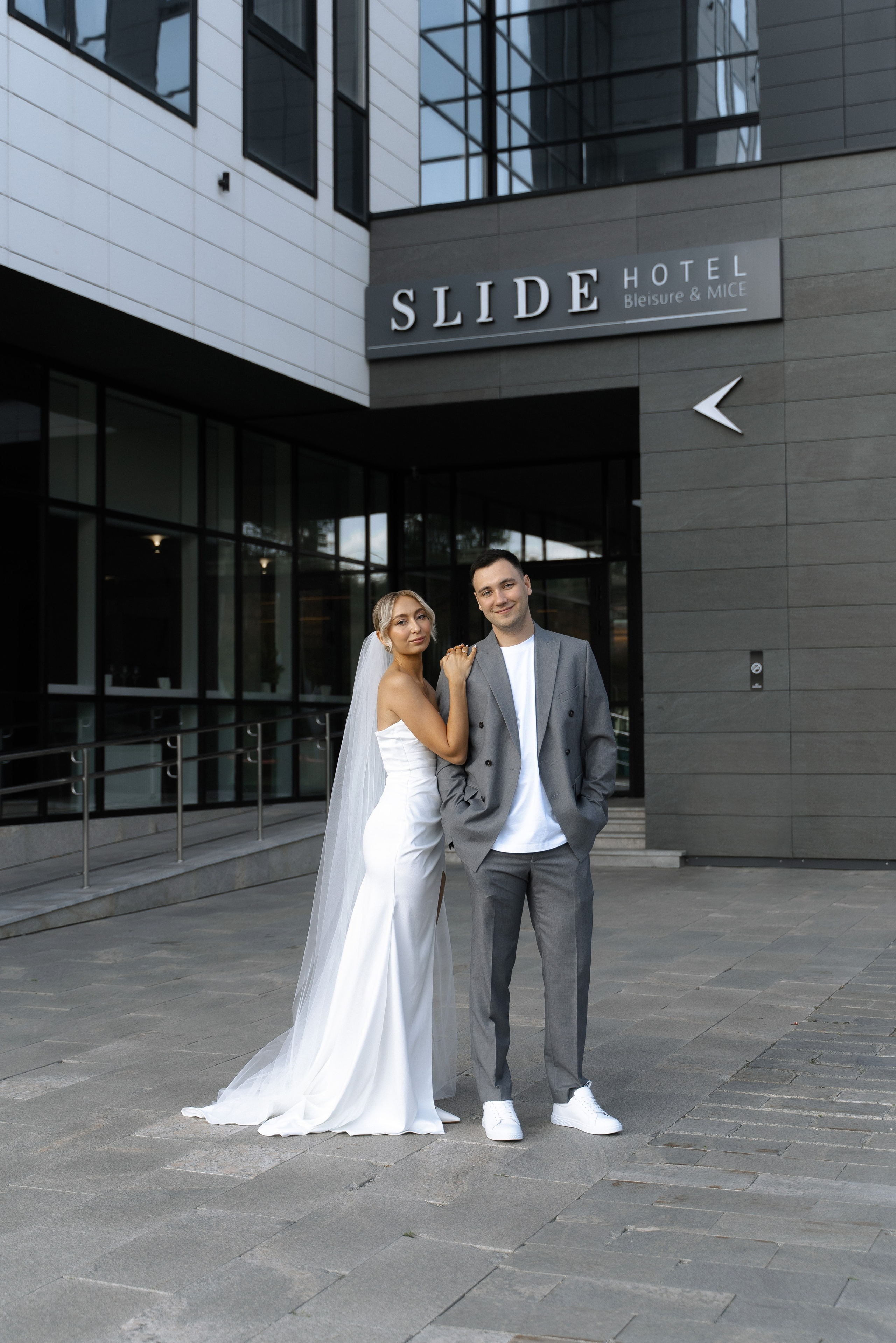 Денис и Виолетта. Свадебный фотограф Анастасия Хабарова в Новоуральске и Екатеринбурге