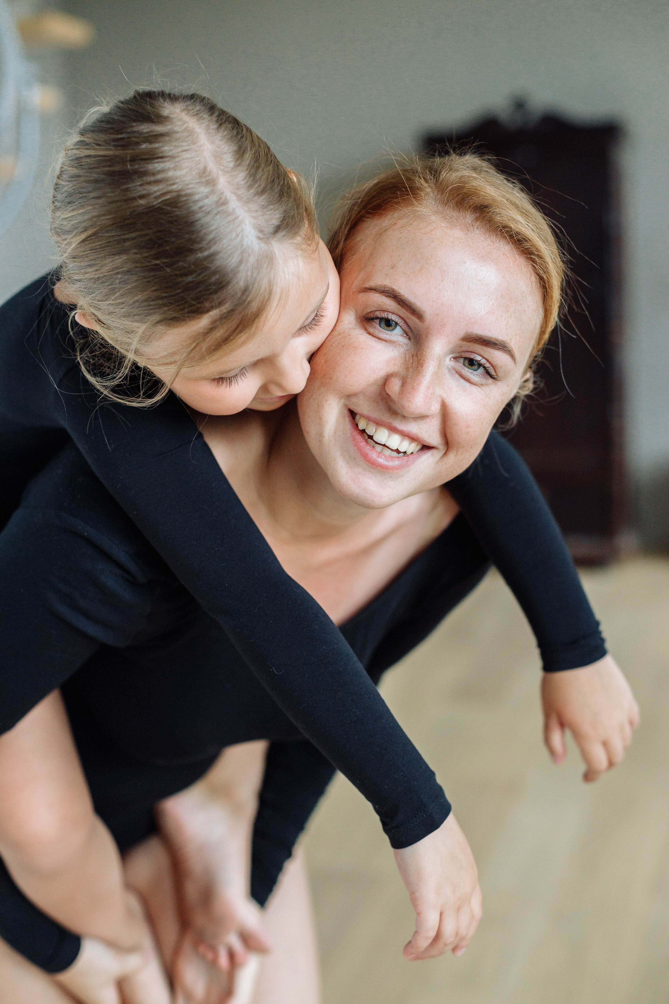 Мама и дочка. Свадебный и портретный фотограф в Королёве Сергей Чихарев