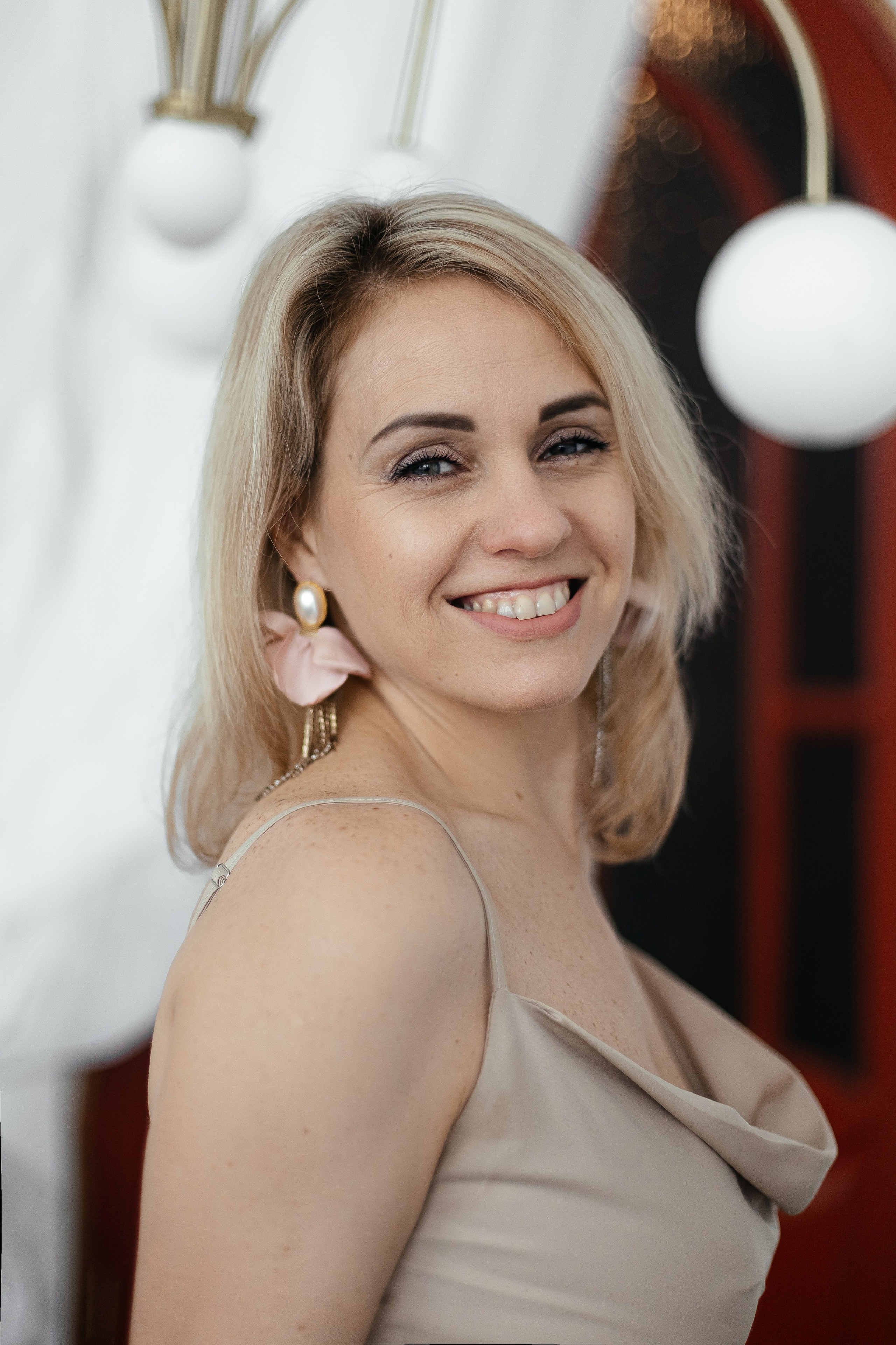 Оля. Главная