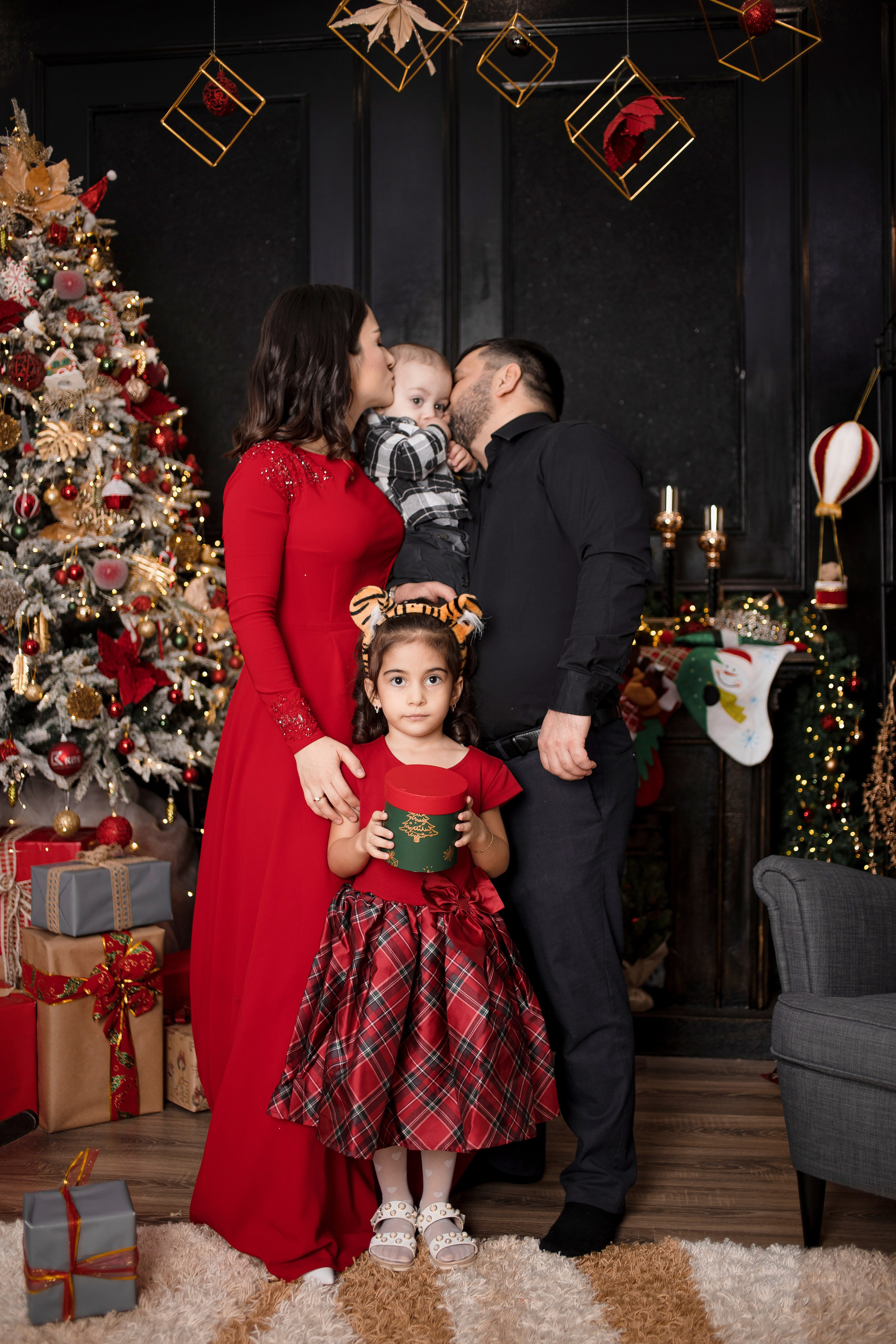 Разият с семьёй. Свадебный и семейный фотограф в Каспийске Алёна Нурмагомедова