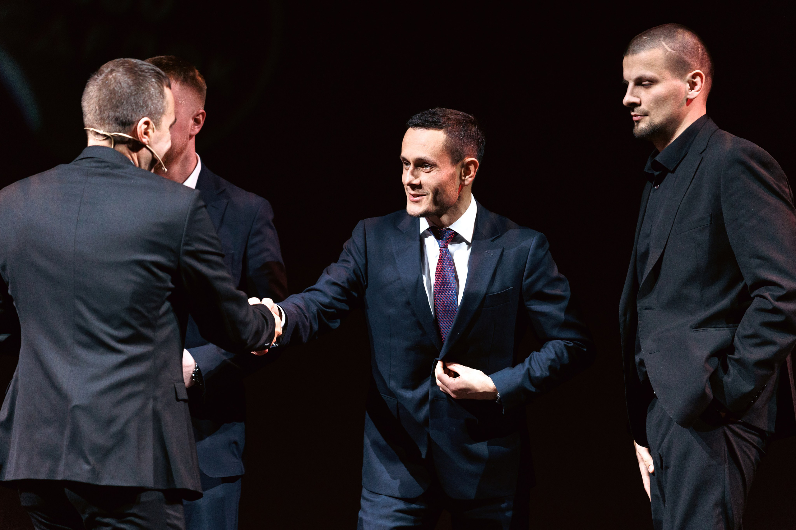 Большая Встреча Этажи