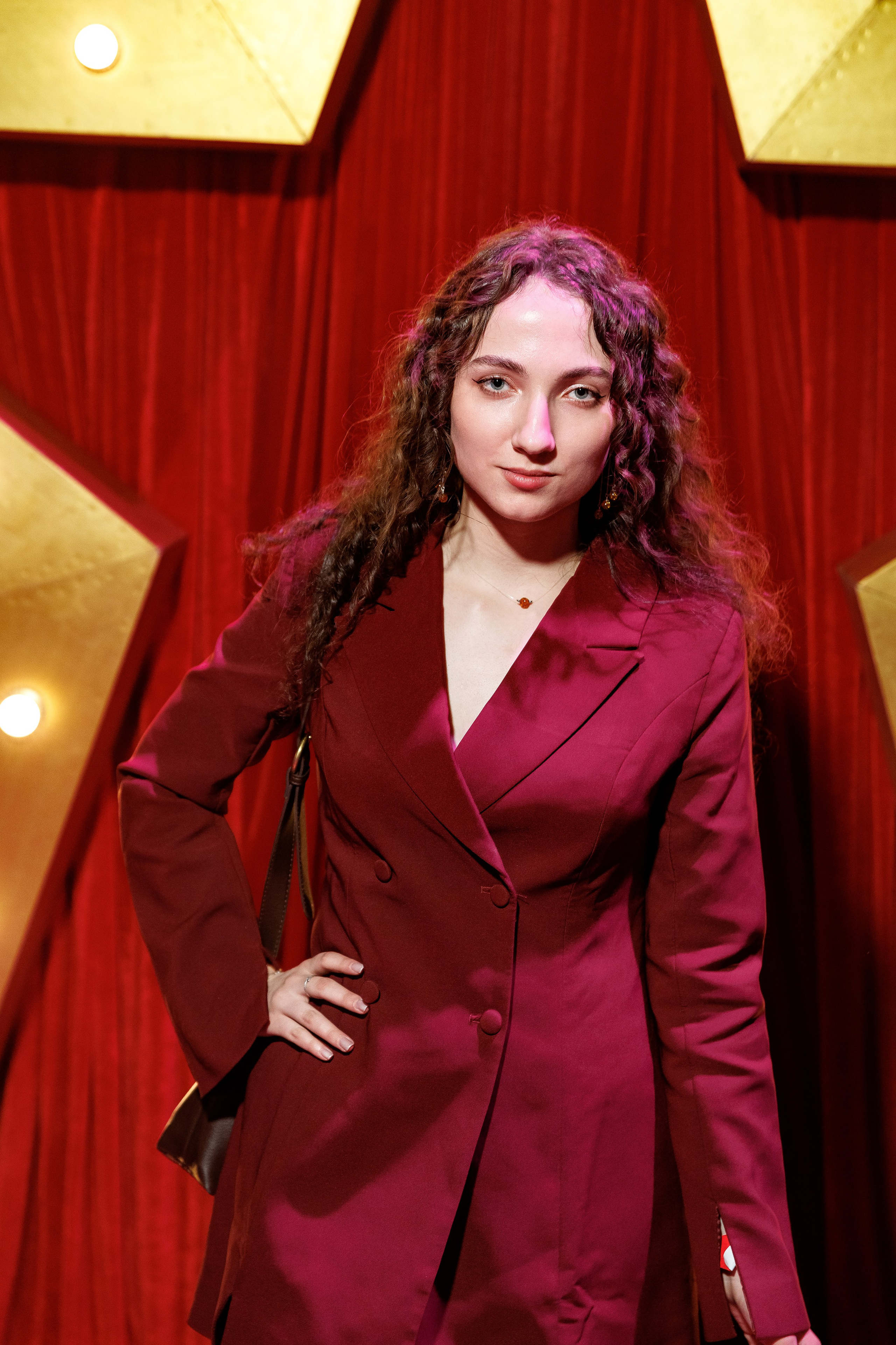 Большая Встреча Этажи