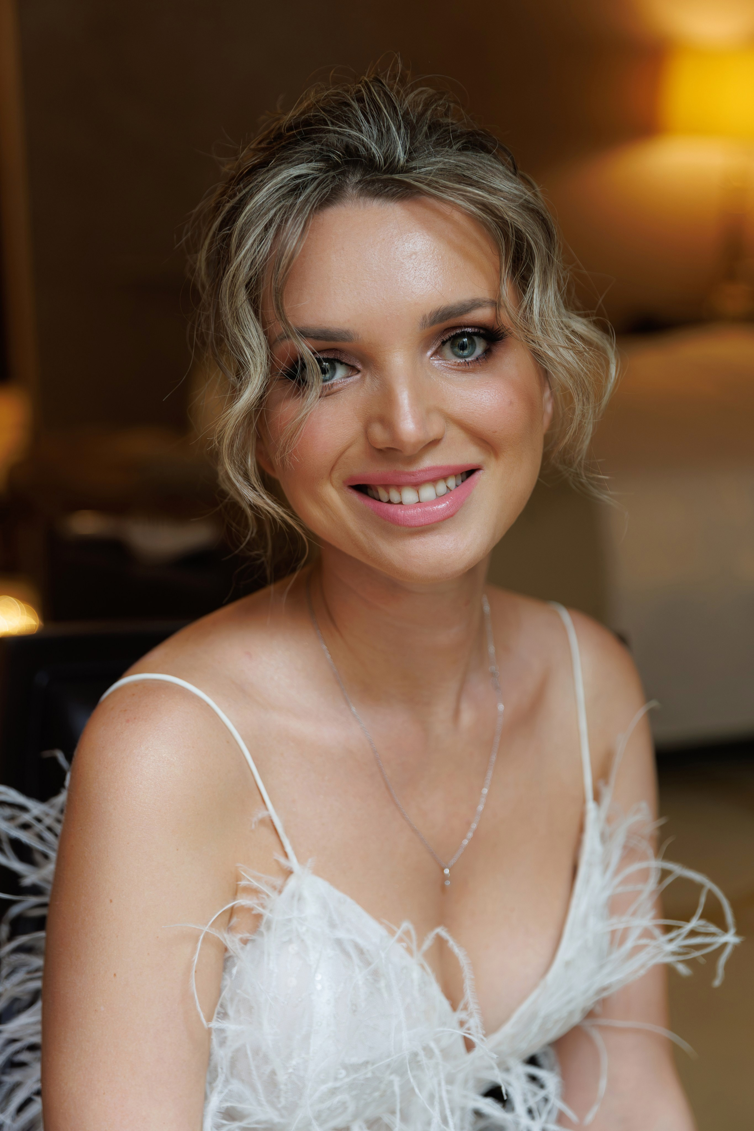 Свадебная фотосессия в отеле St. Regis Никольская. Свадебный фотограф Москва и МО Сергей Киржаев