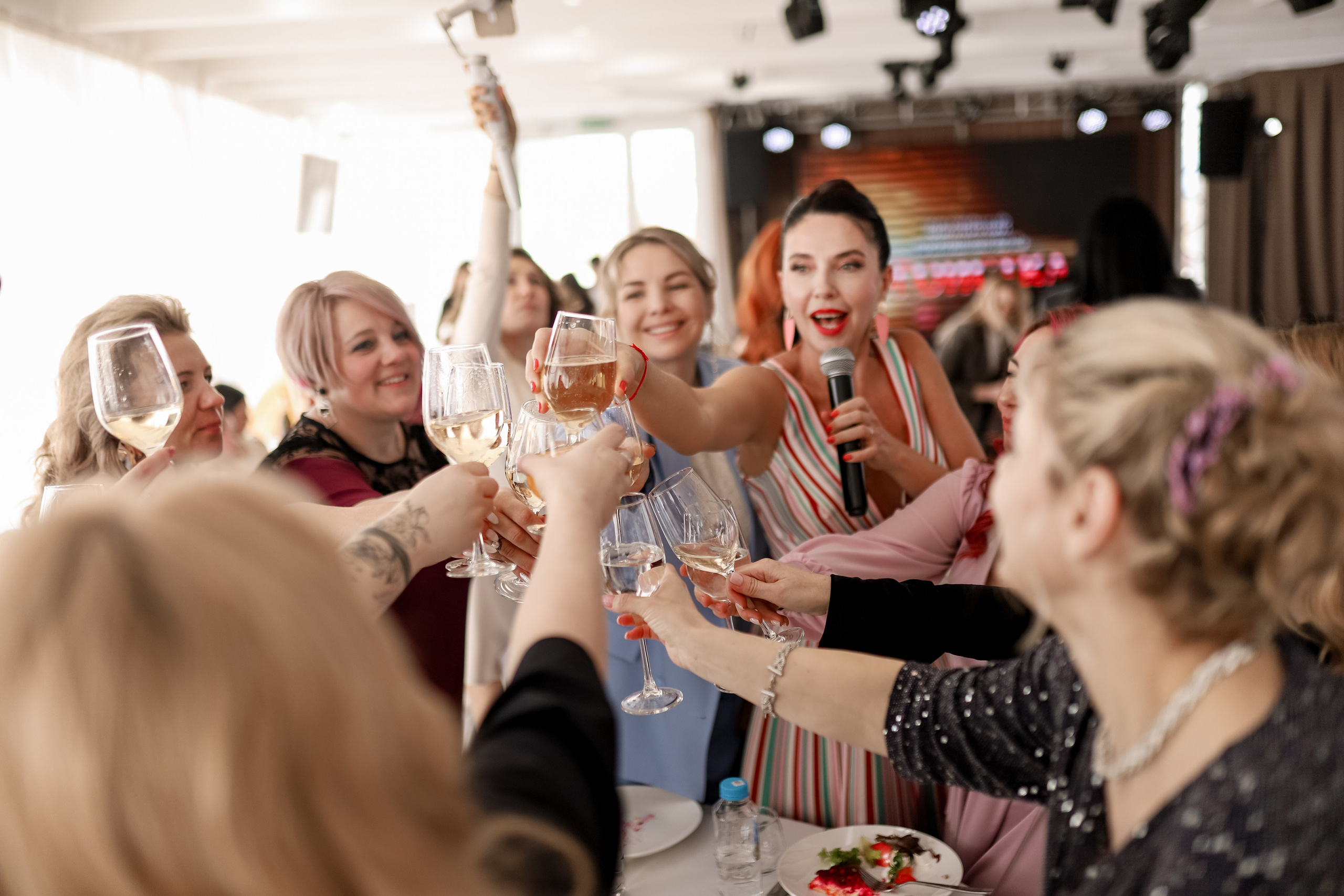 Роскошный вечер Наталии Карамянц