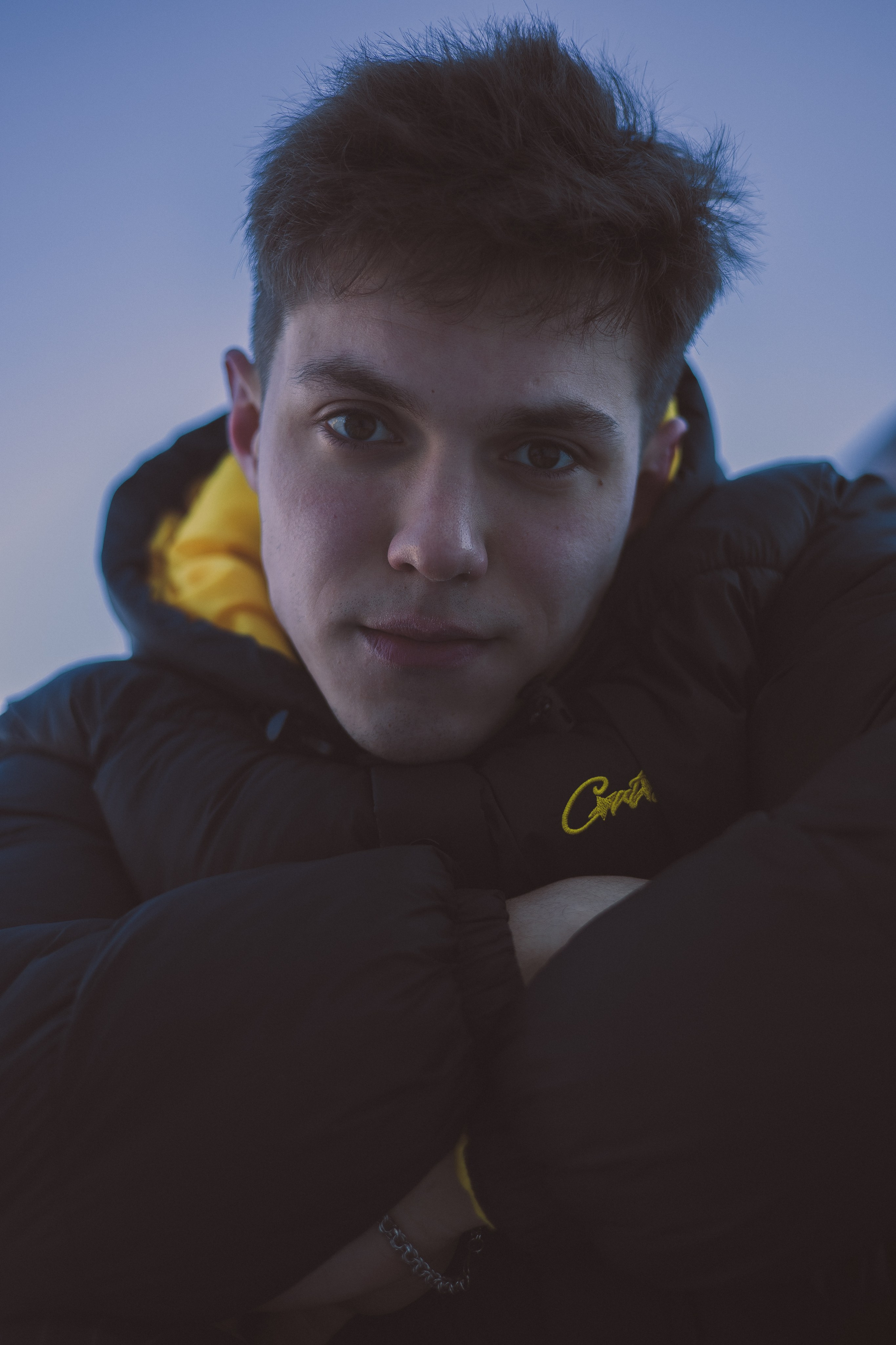 Михаил. Фотограф Julia Milton | Портреты, съемки для маркетплейсов, лавстори, съёмка беременности в Санкт-Петербурге. Обучение фотографии в Спб очно