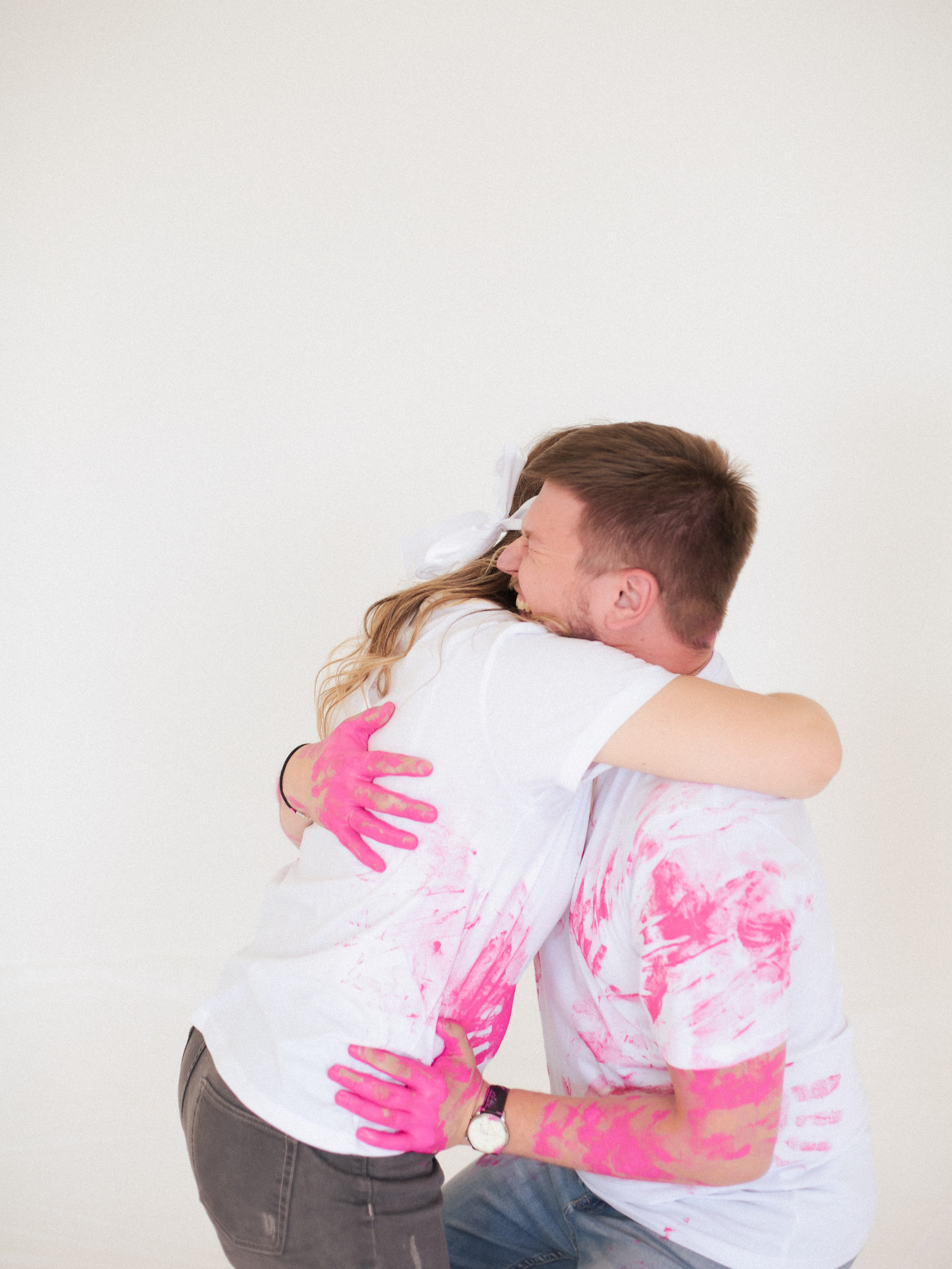 Гендер пати Вовы и Влады. Фотограф Julia Milton | Портреты, съемки для маркетплейсов, лавстори, съёмка беременности в Санкт-Петербурге. Обучение фотографии в Спб очно