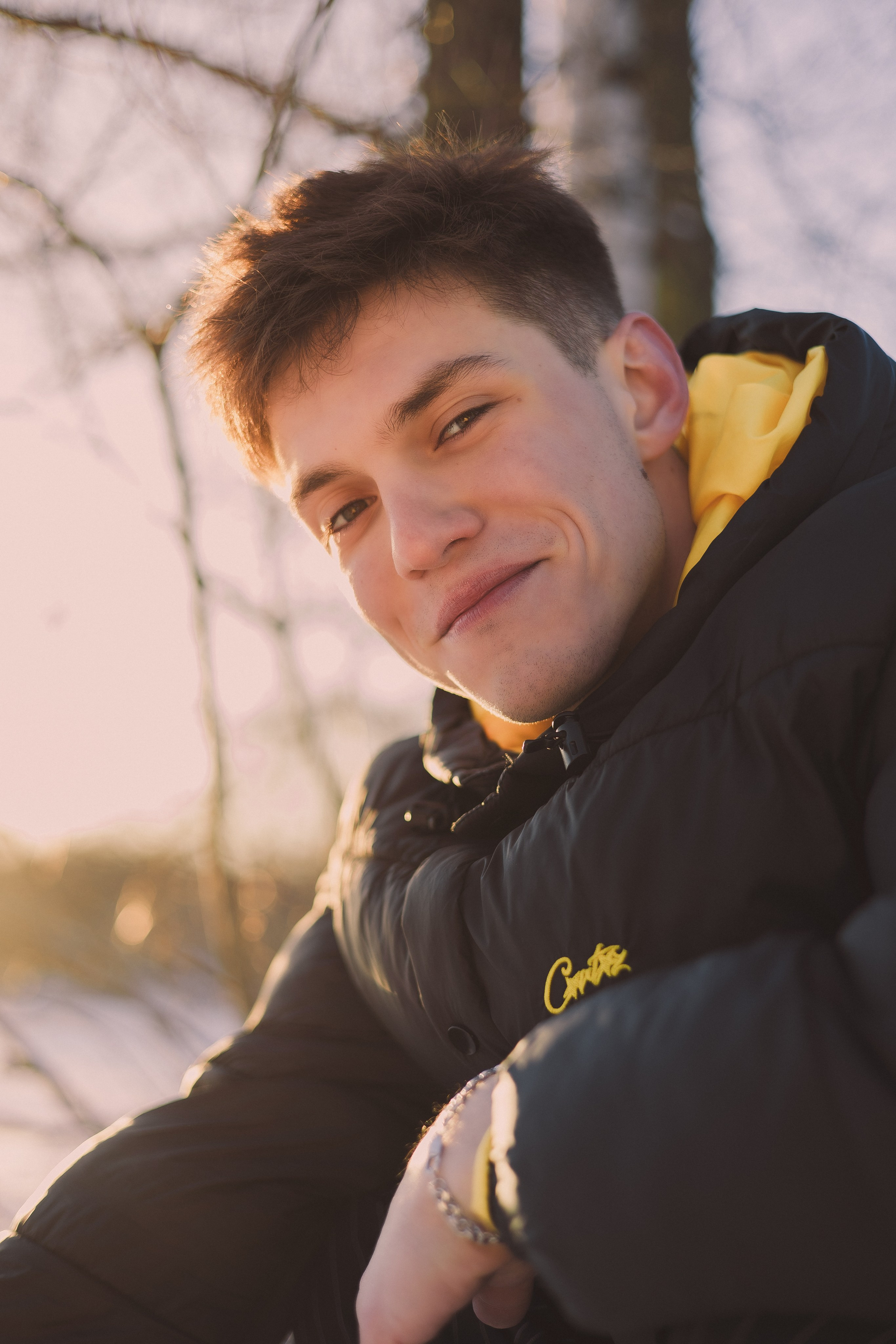 Михаил. Фотограф Julia Milton | Портреты, съемки для маркетплейсов, лавстори, съёмка беременности в Санкт-Петербурге. Обучение фотографии в Спб очно