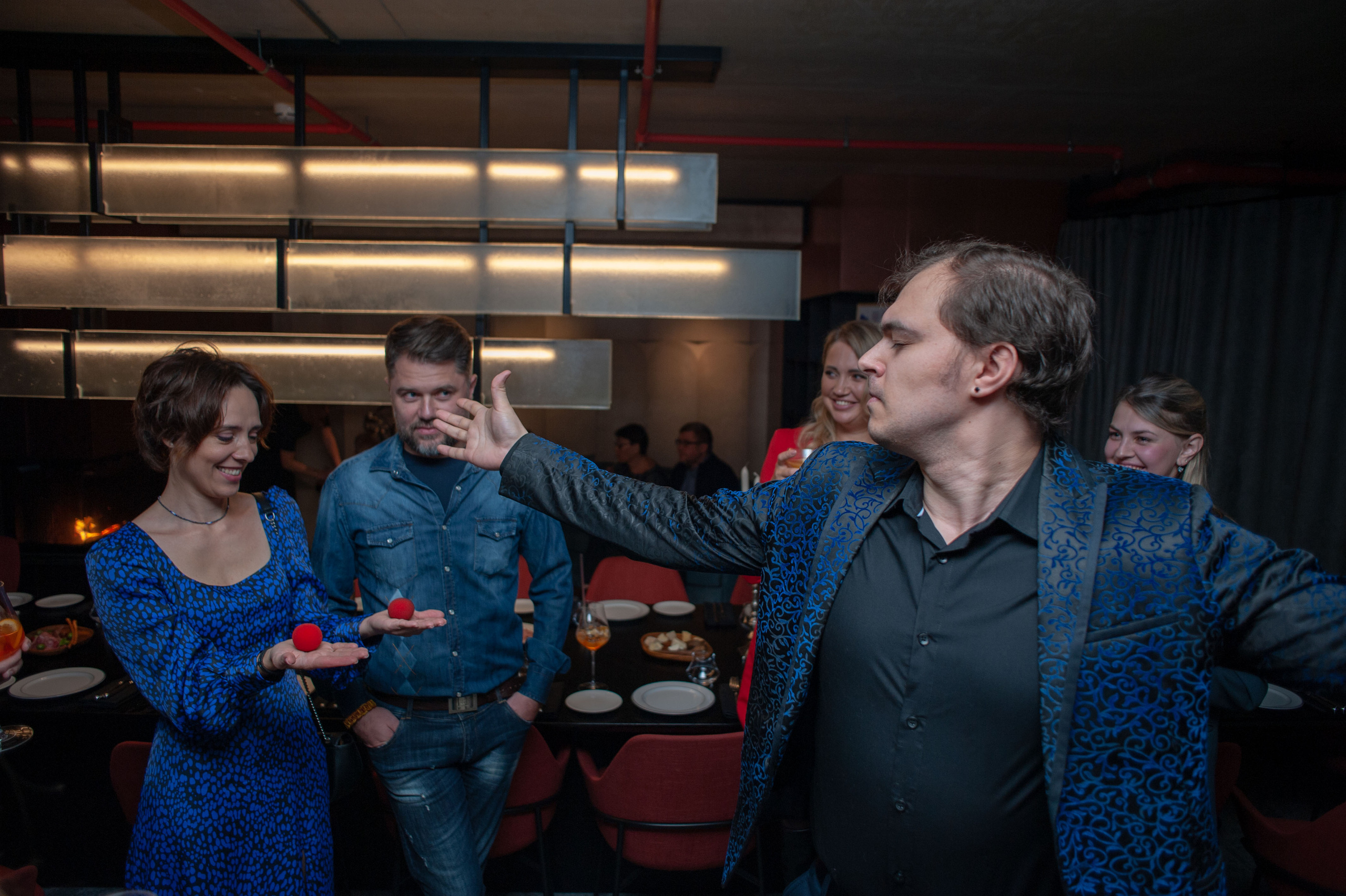 День рождения в ресторане Ognivo. Фотограф Елизавета Потешкина