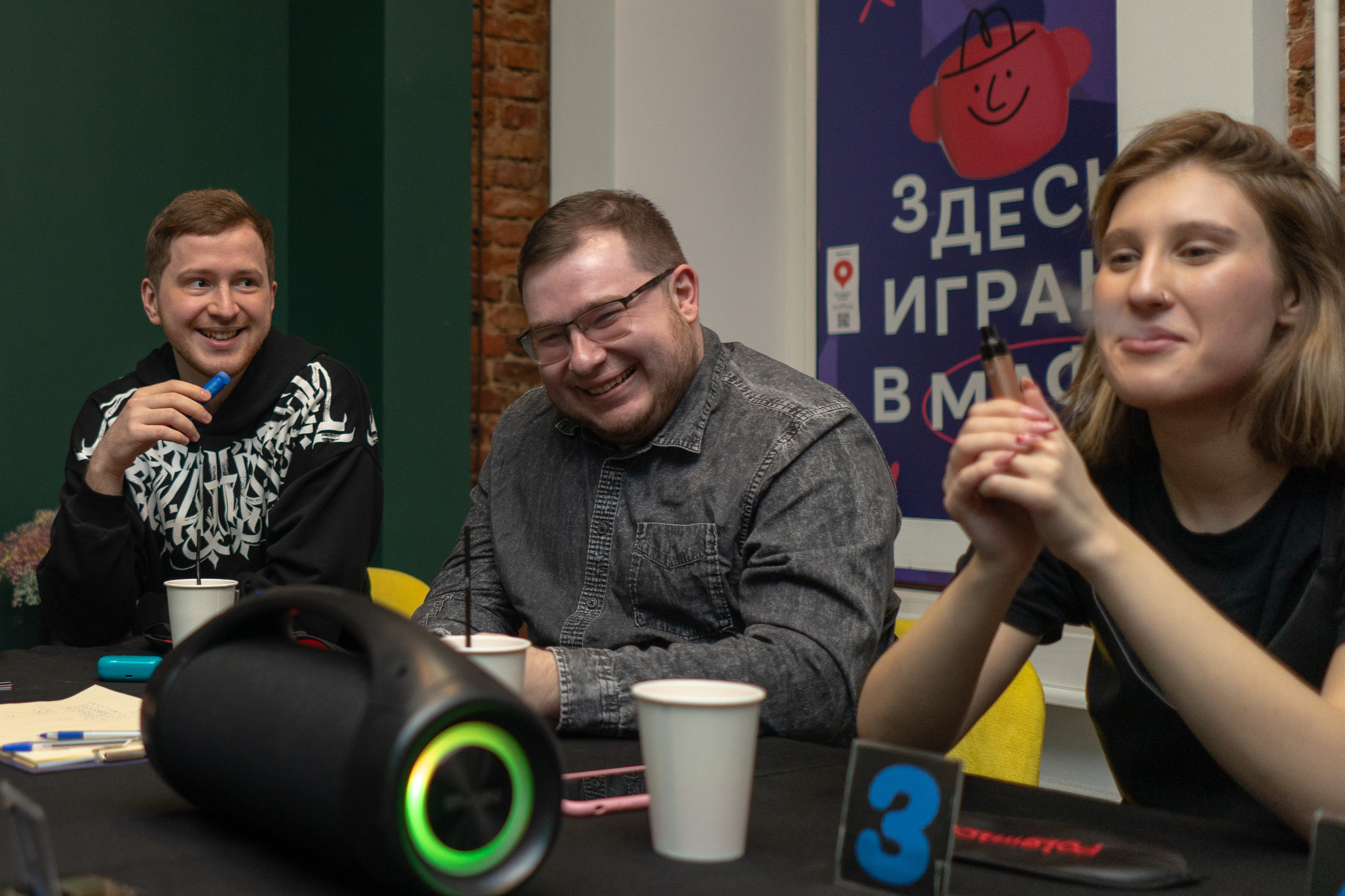 Игра в мафию в клубе polemica. Фотограф Елизавета Потешкина