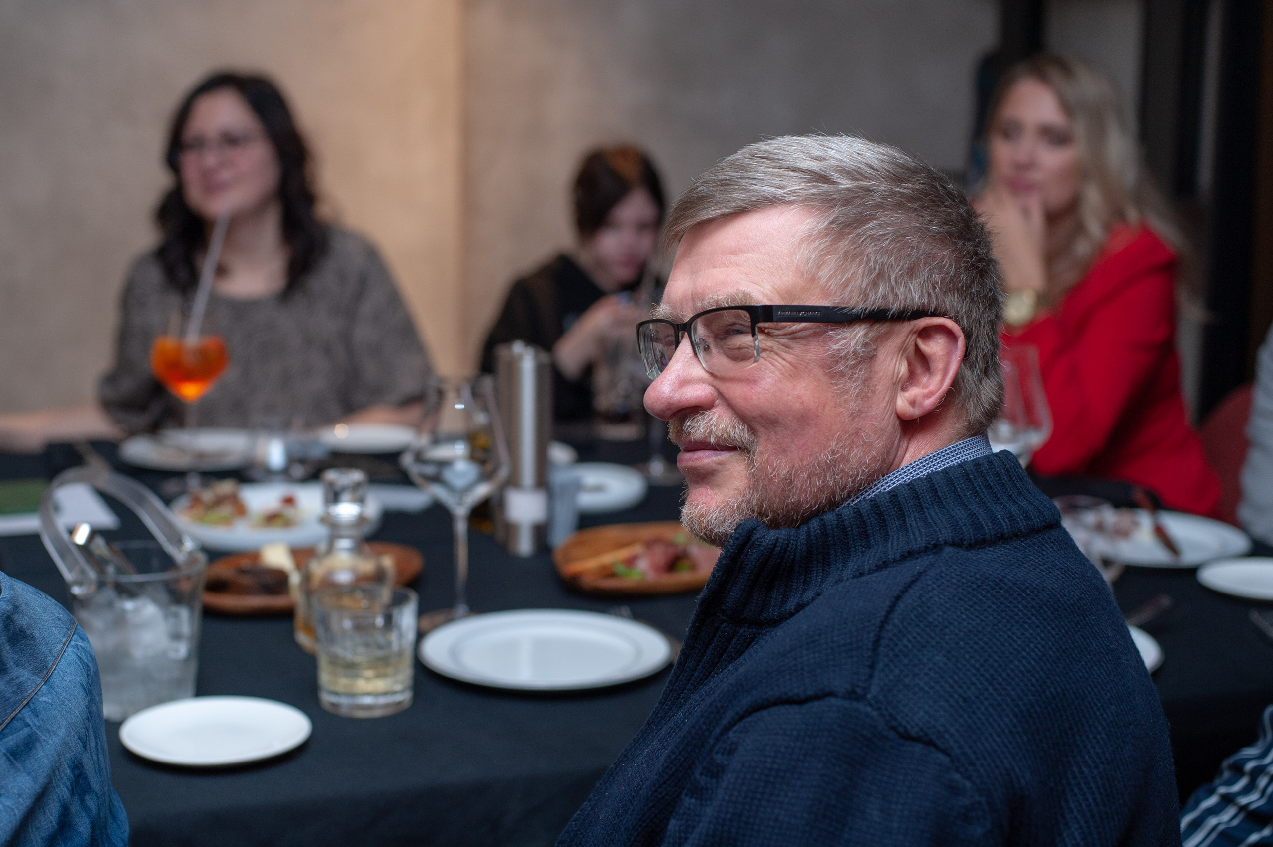 День рождения в ресторане Ognivo. Фотограф Елизавета Потешкина