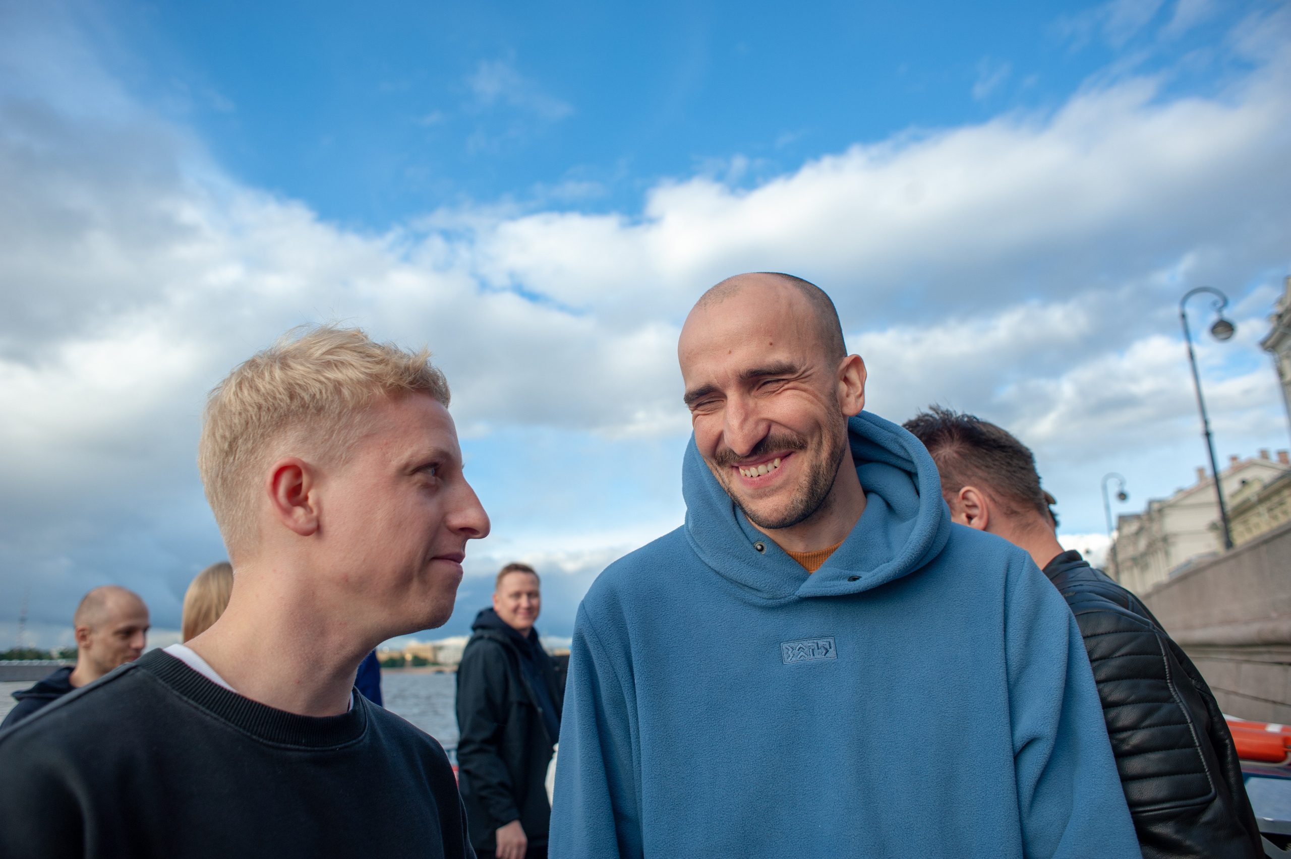 Корпоратив на катере. Фотограф Елизавета Потешкина