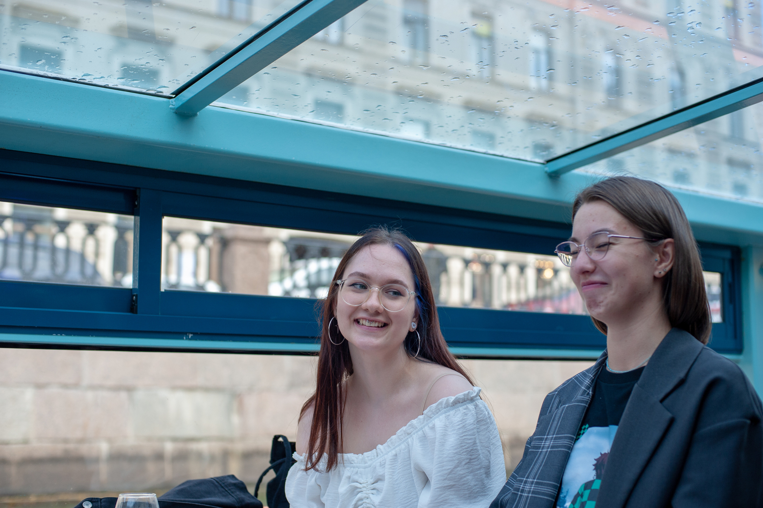 Корпоратив на катере. Фотограф Елизавета Потешкина