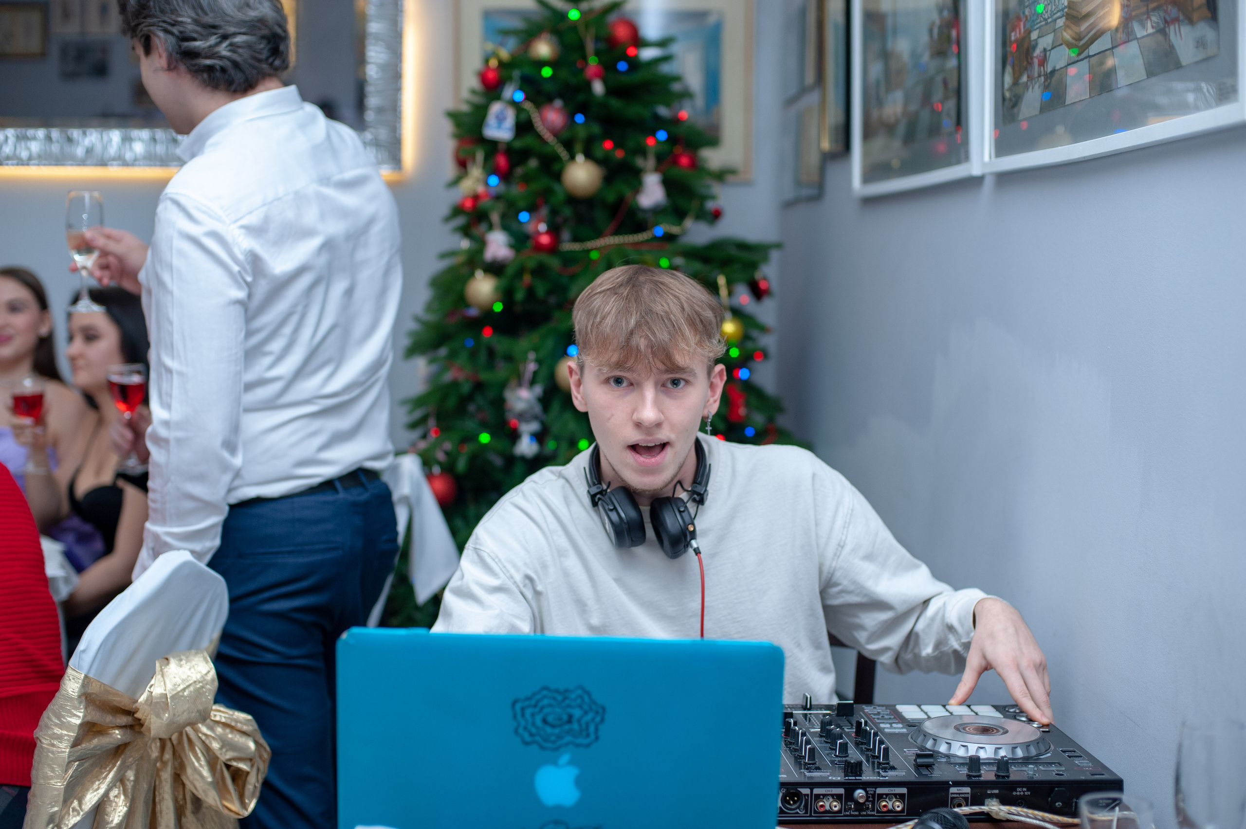 Корпоратив в ресторане Степнов. Фотограф Елизавета Потешкина