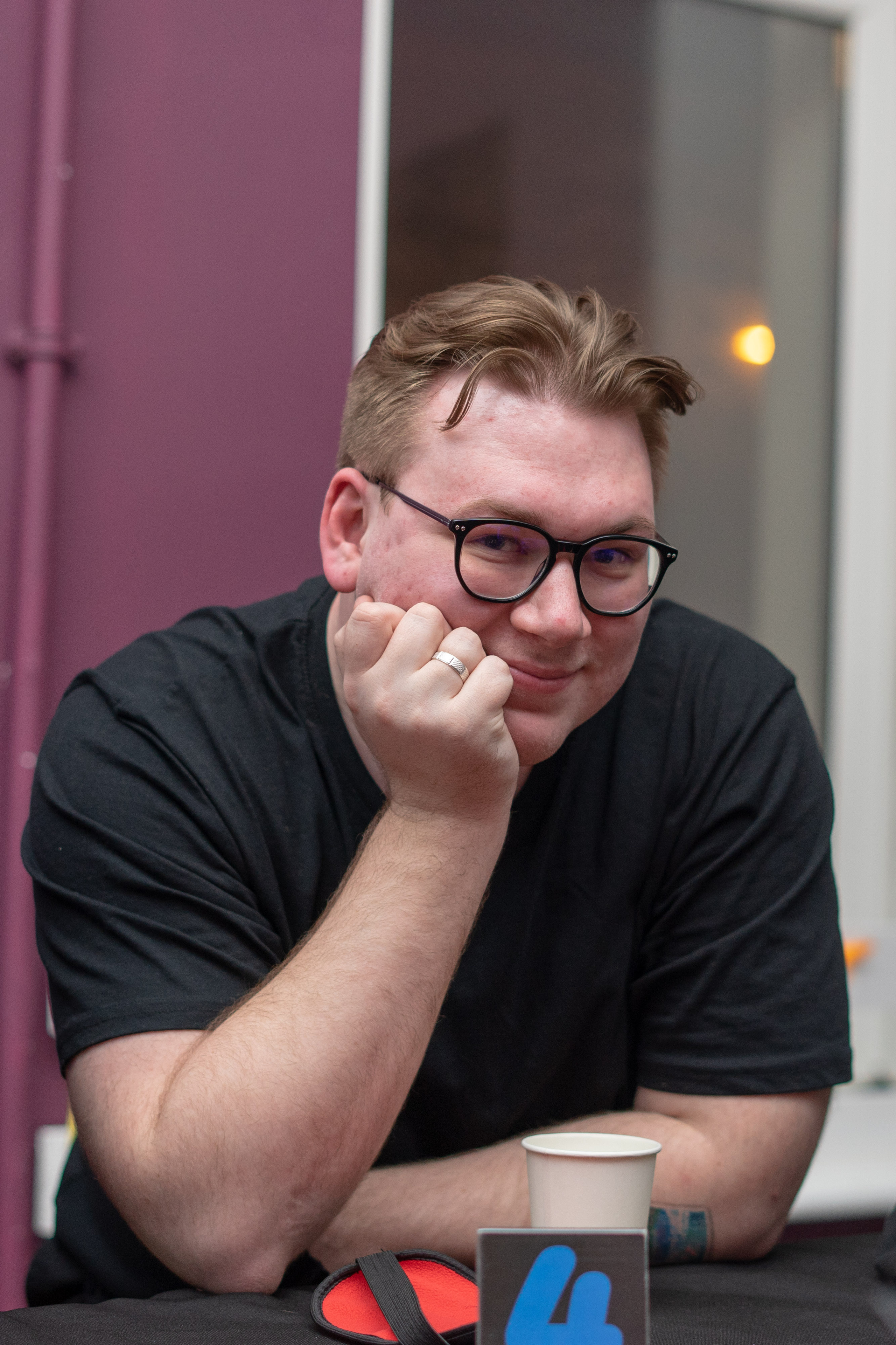 Игра в мафию в клубе polemica. Фотограф Елизавета Потешкина