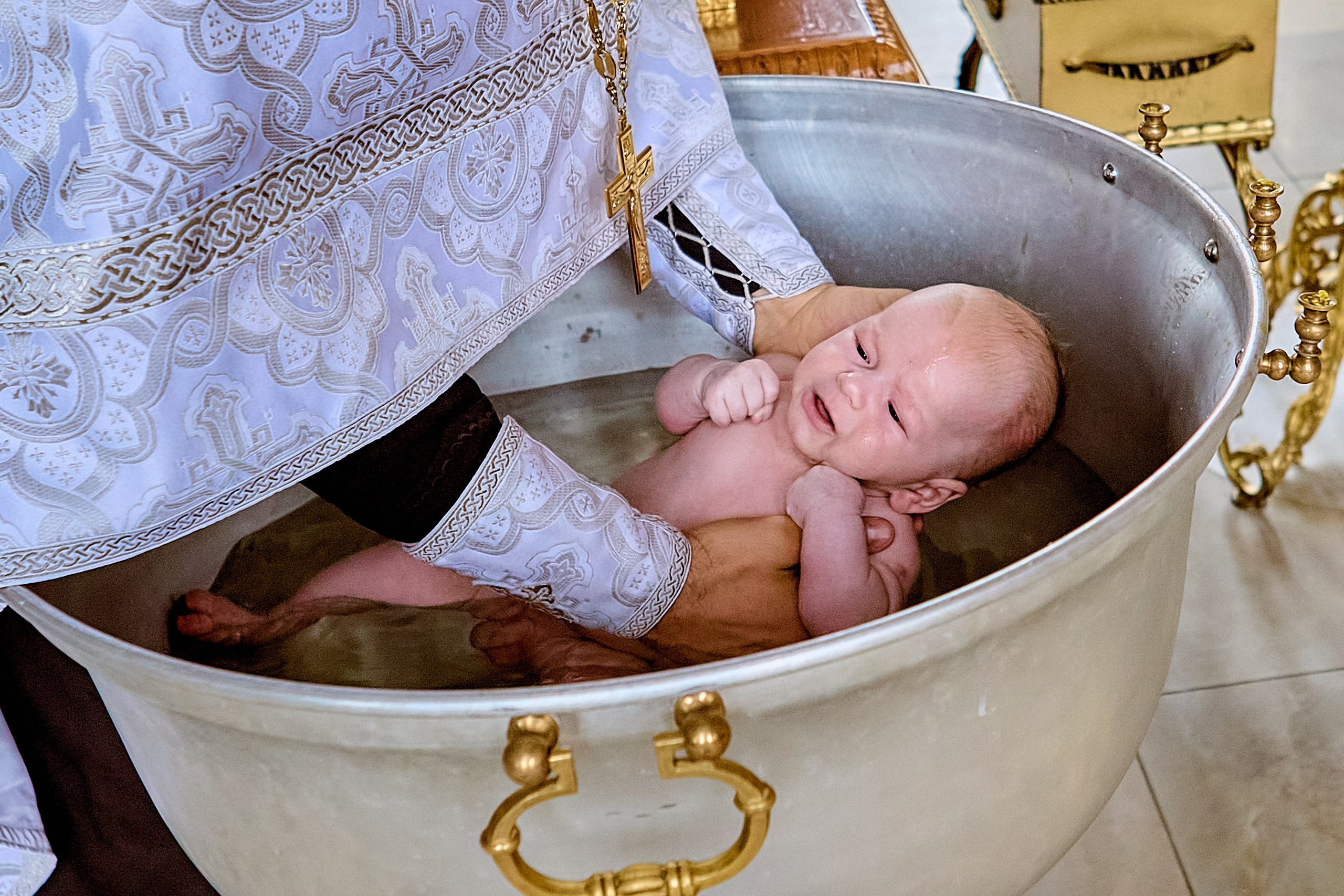 Таинство Крещения младенца Марка