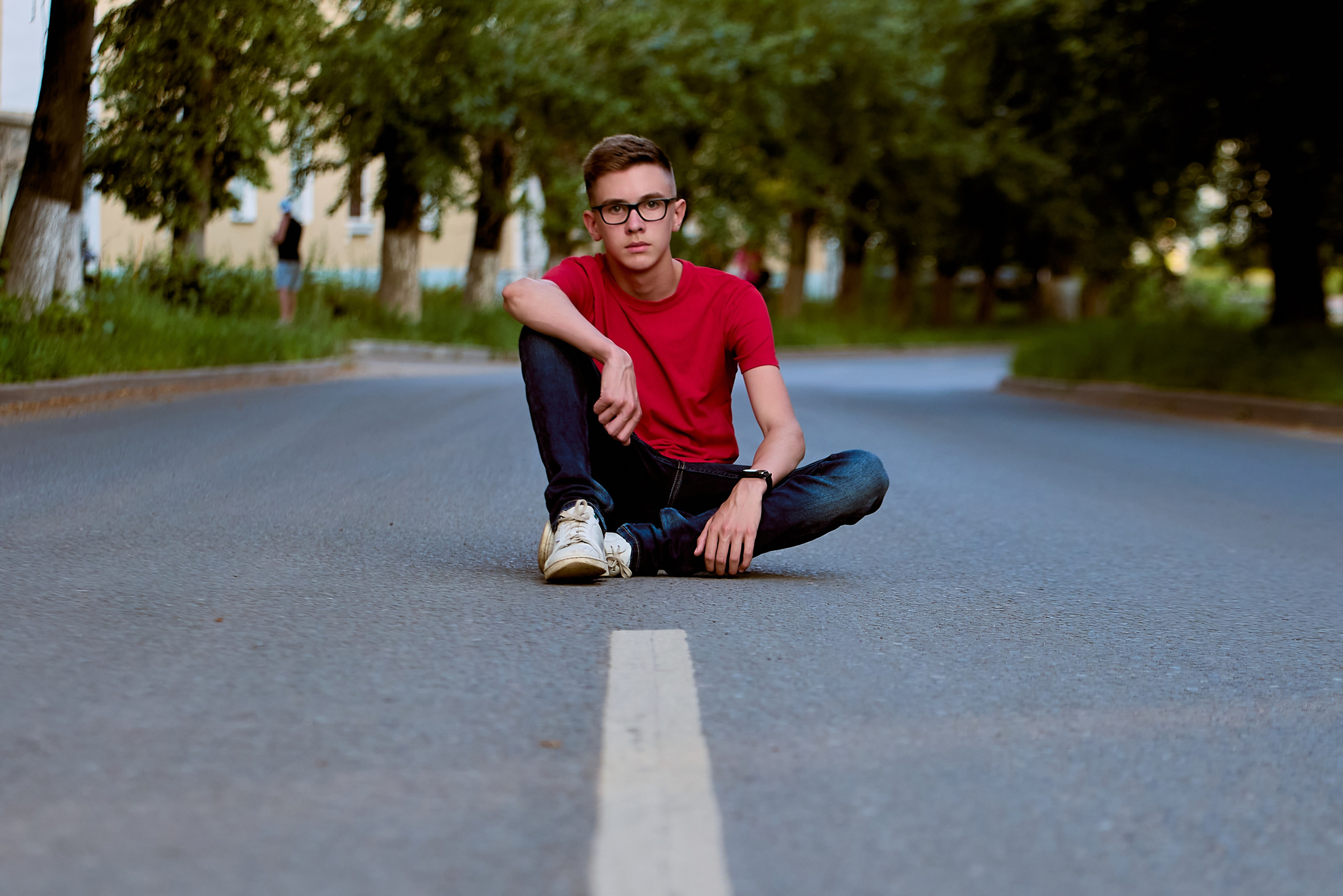 Портрет на дороге в Дзержинске на пер. Жуковского