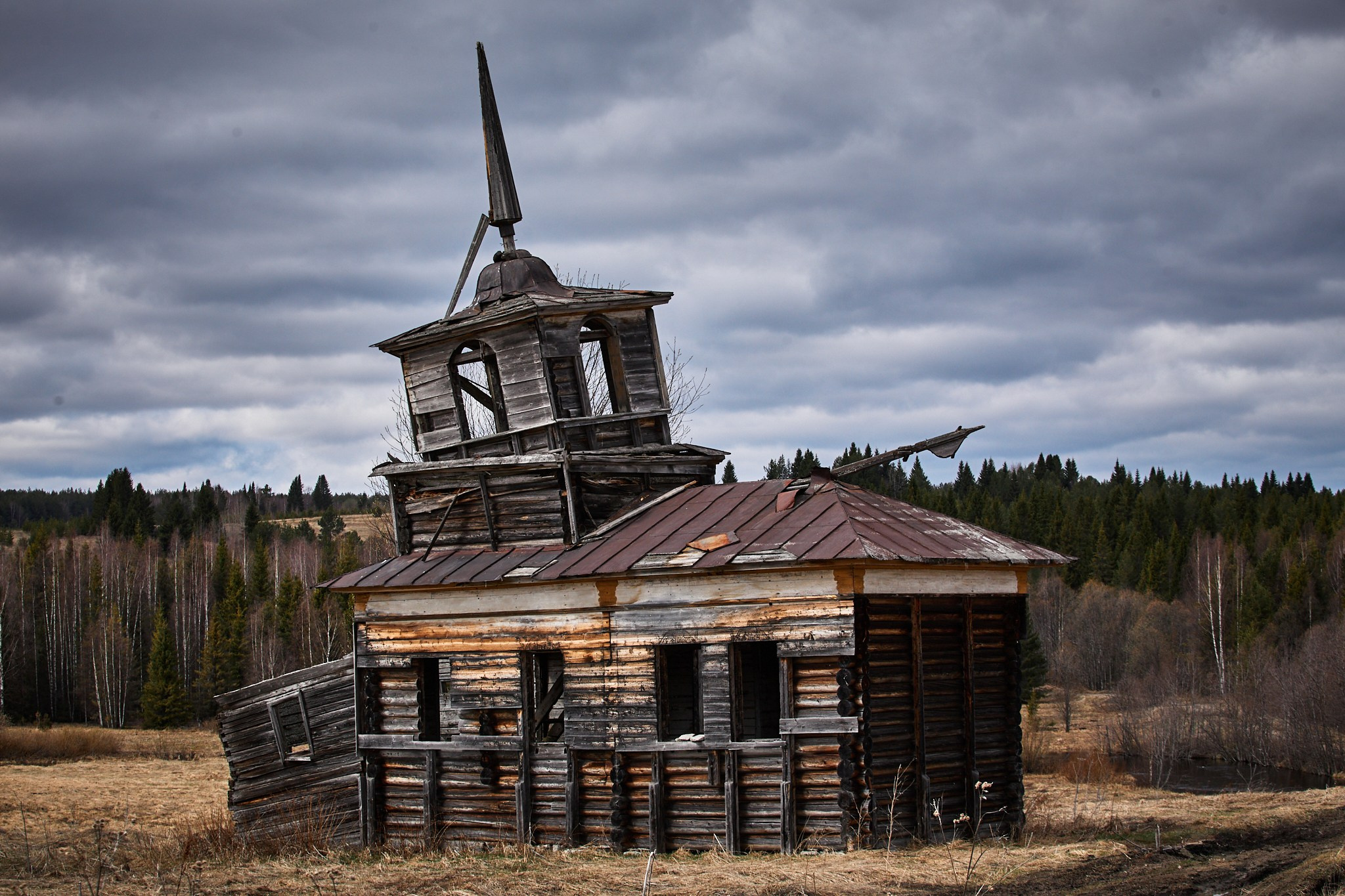 Стрит / Архитектура / Путешествия. Портретный, интерьерный и фуд фотограф в Перми Иван Вострецов