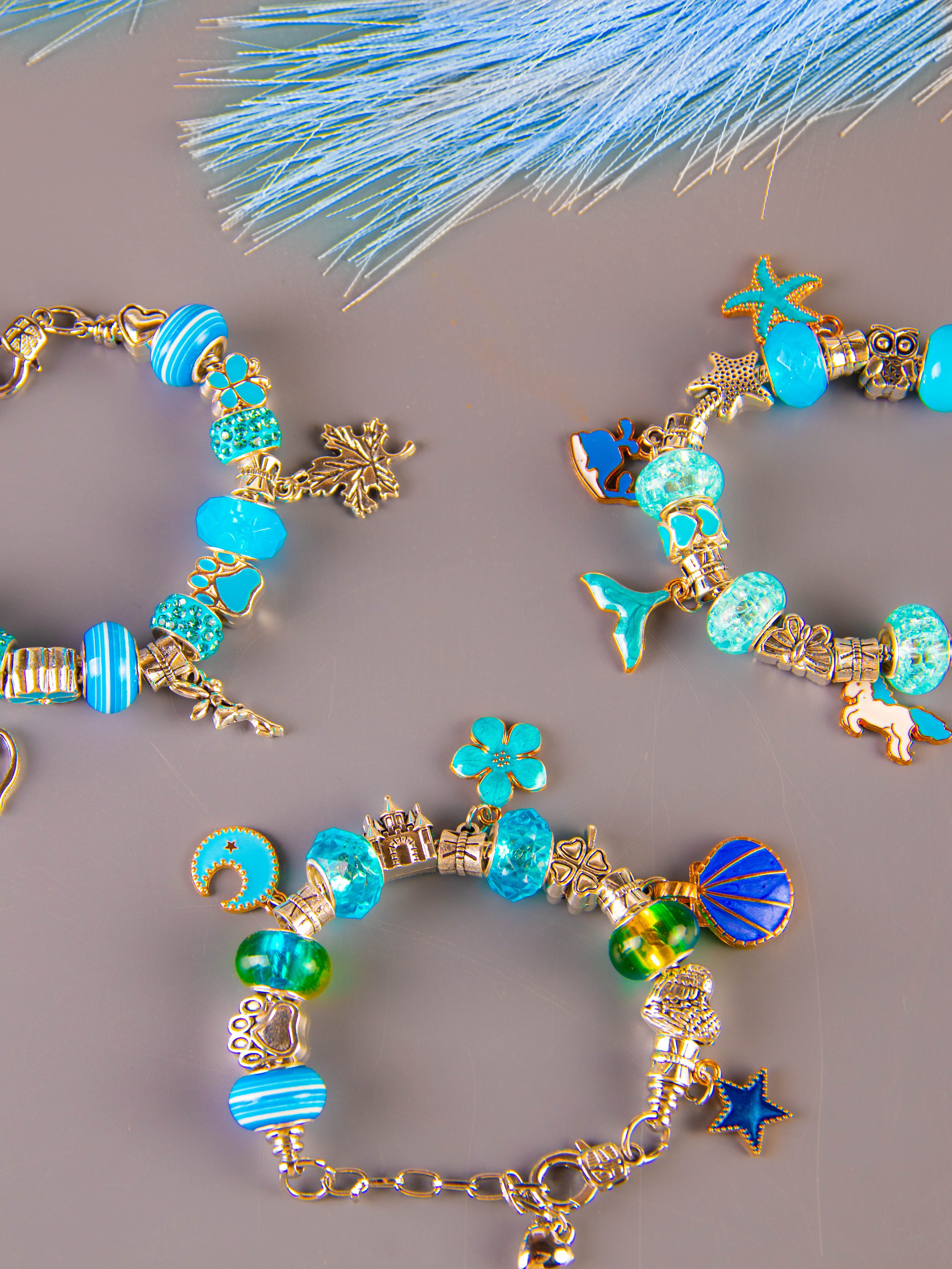 Набор по созданию браслетов (голубой). «Матрица»