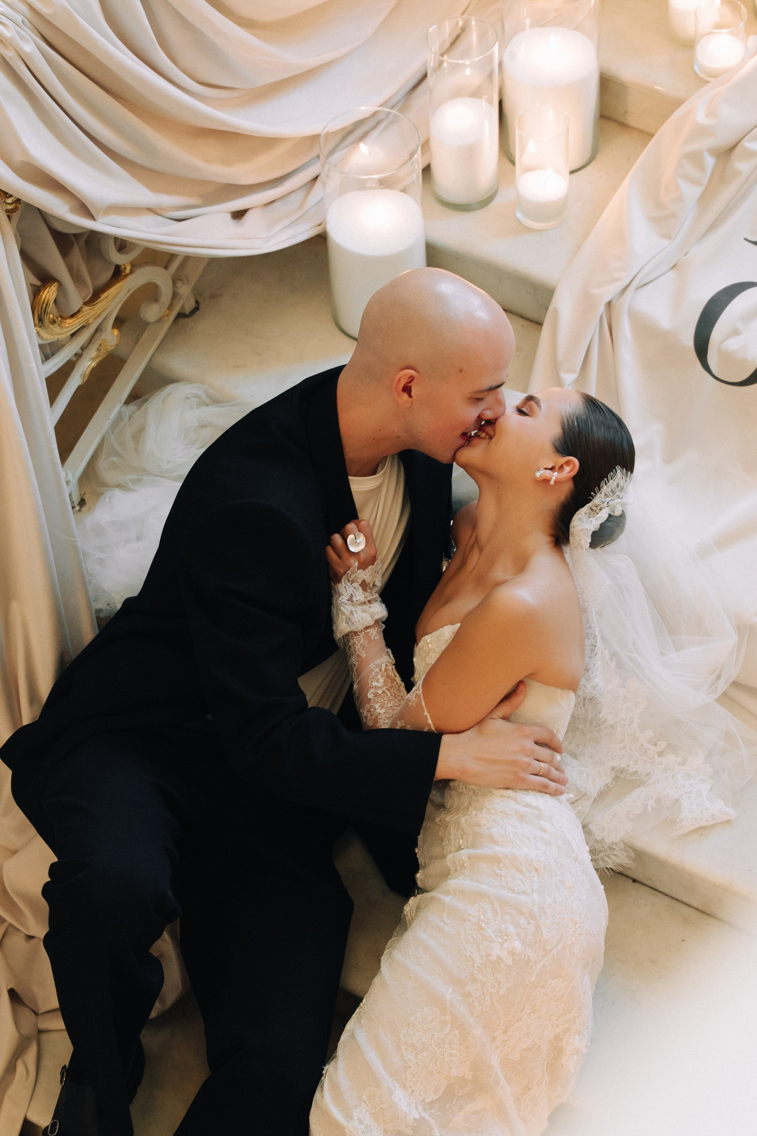 Вова и Лиза. Питер. Гранд Отель Европа, 1 дворец бракосочетания и особняк Мясникова. Свадебный фотограф Катерина Чулкова