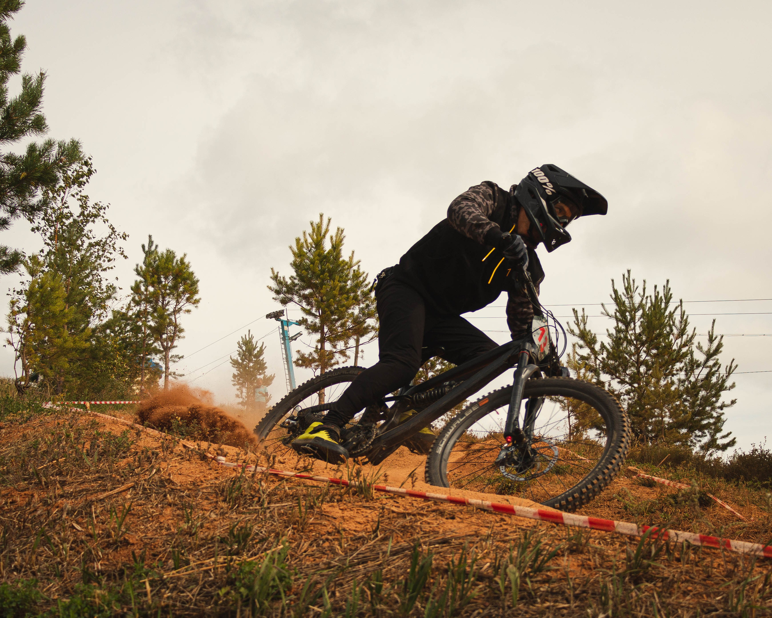 Даунхилл. Ижевск 2023. Олег Романов. Мастер фото по спорту