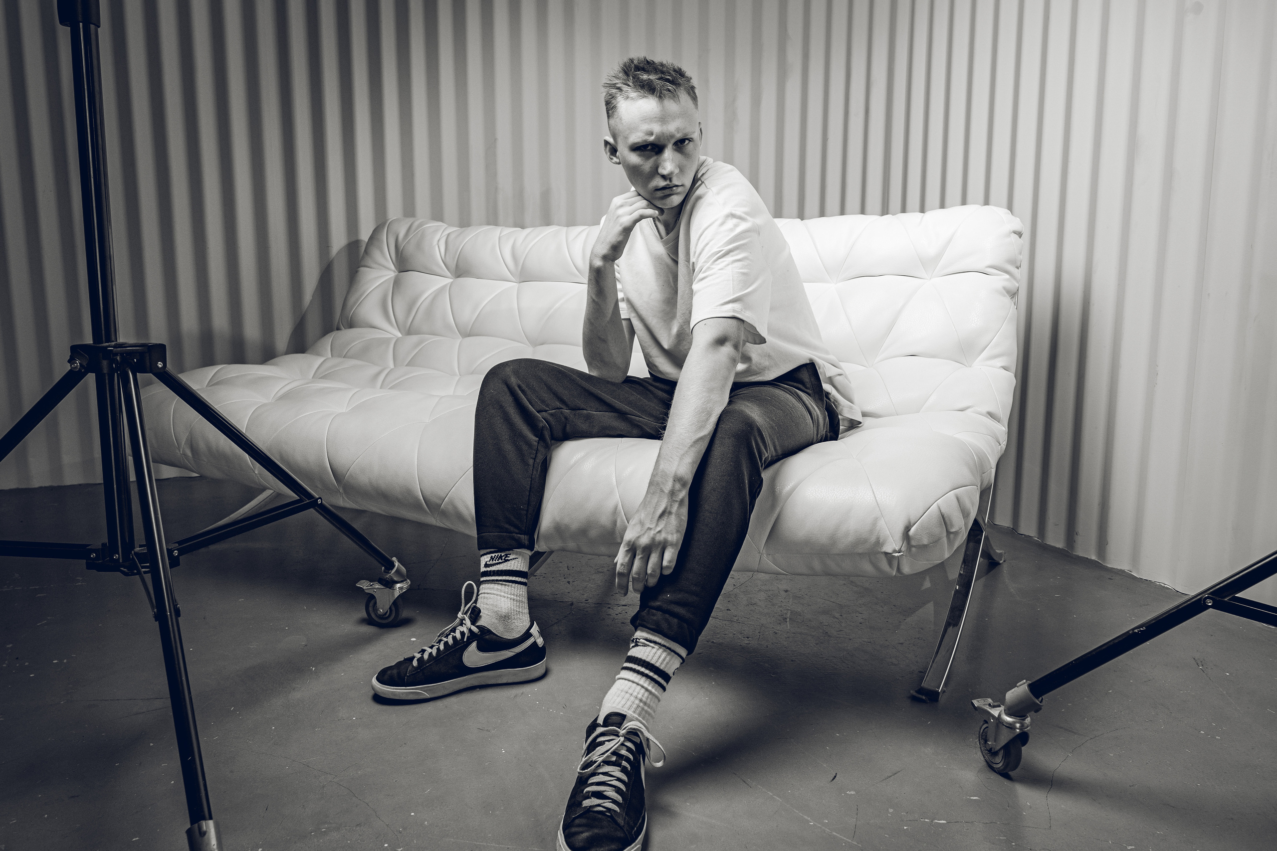 Богдан. Контент для ведения социальных сетей. Фотосессия в Спб в студии, фотограф Панютина Марина