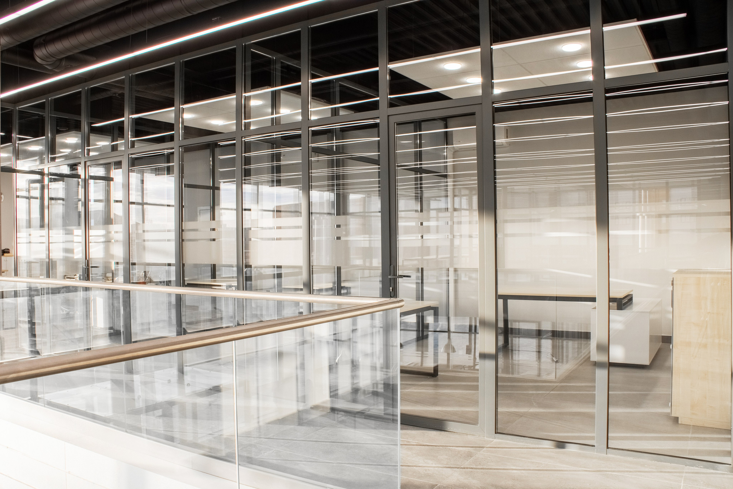 КАМАЗ центр. Проект освещения. Семейный фотодуэт Ирина и Николай Власьевы. Фотосессии в Новосибирске