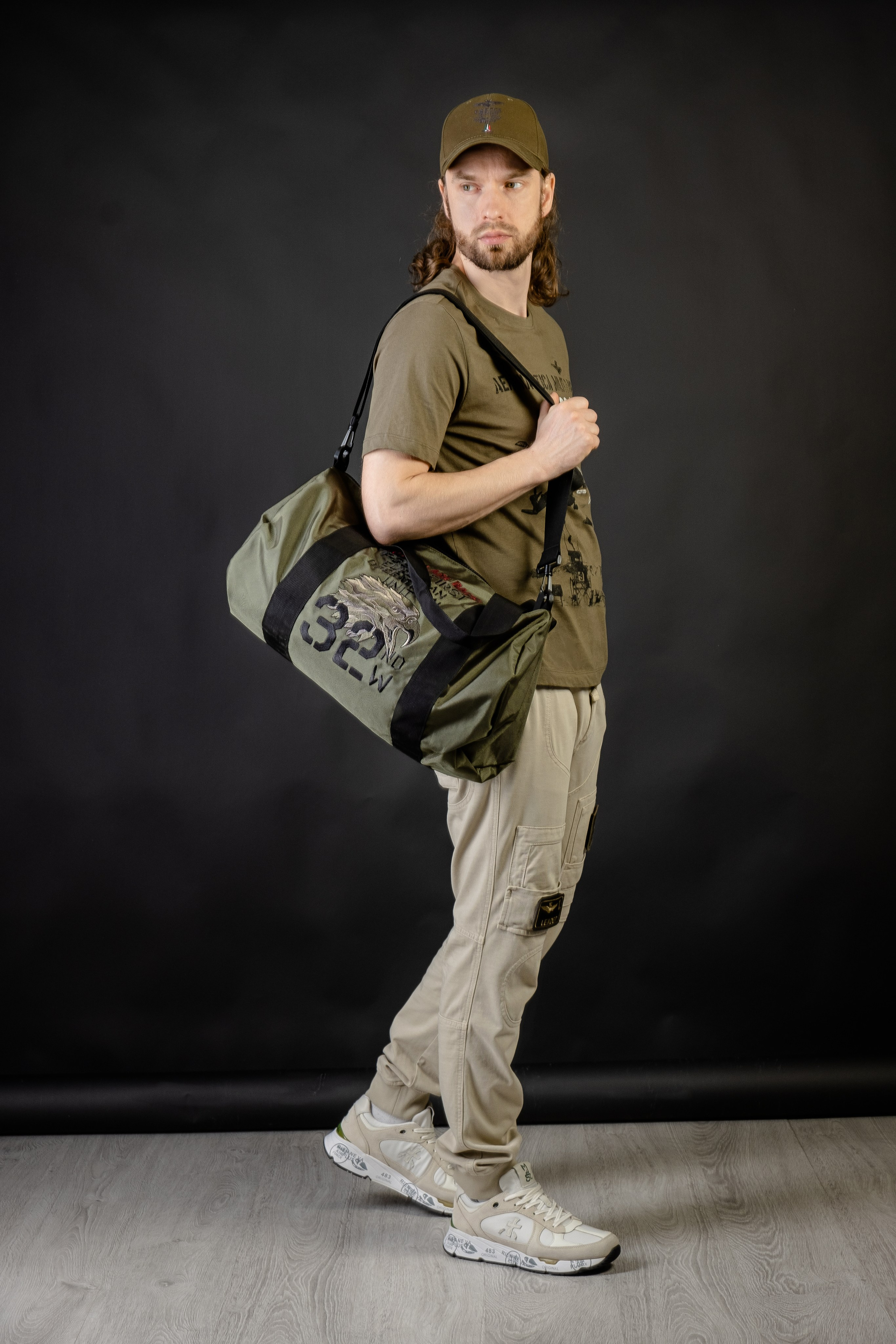 Имиджевая съёмка одежды. Предметный фотограф в Симферополе Антон Катунин