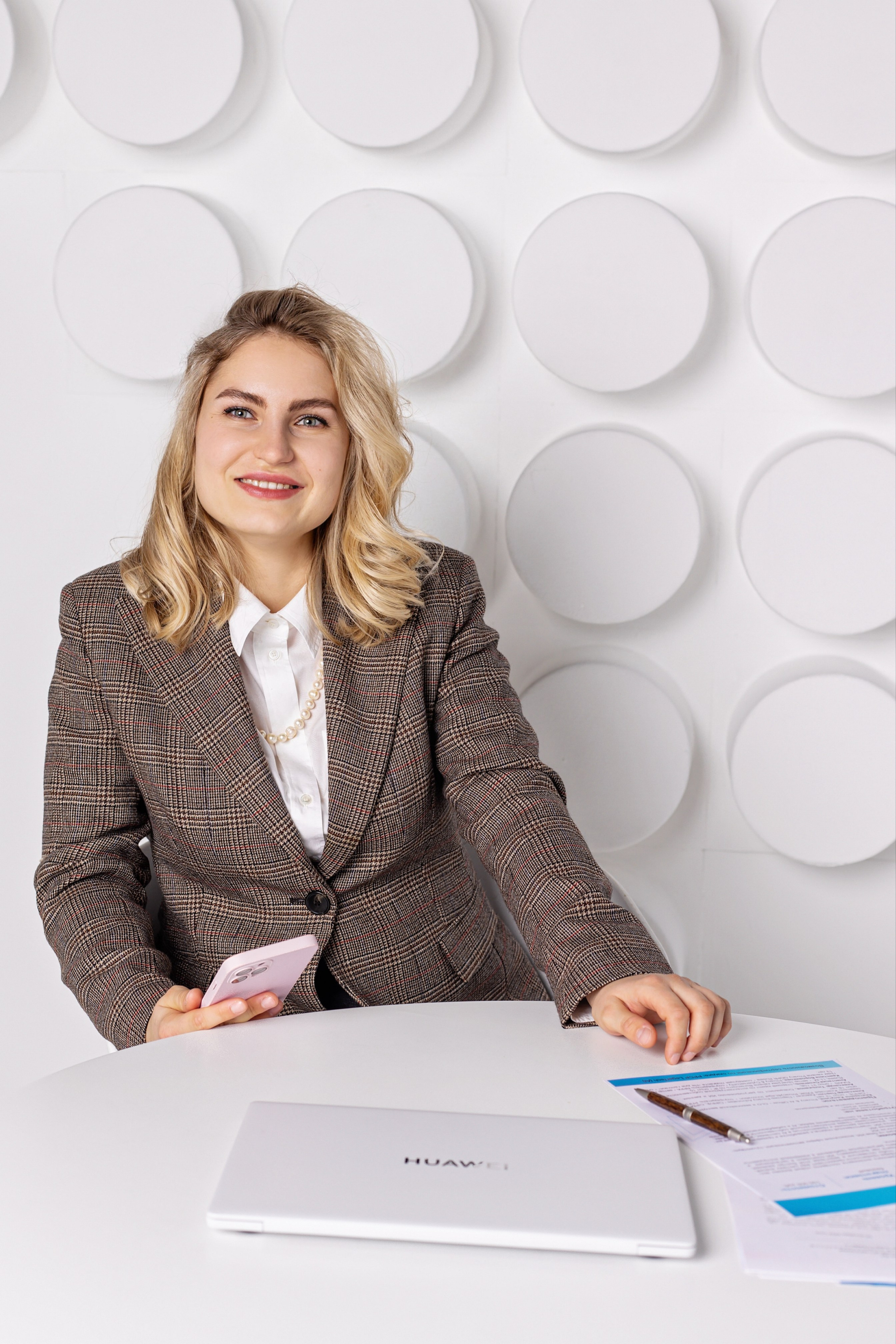 Компания по защите персональных данных. Фотограф в Москве Ксения Мокрушина | Brand & Women photographer