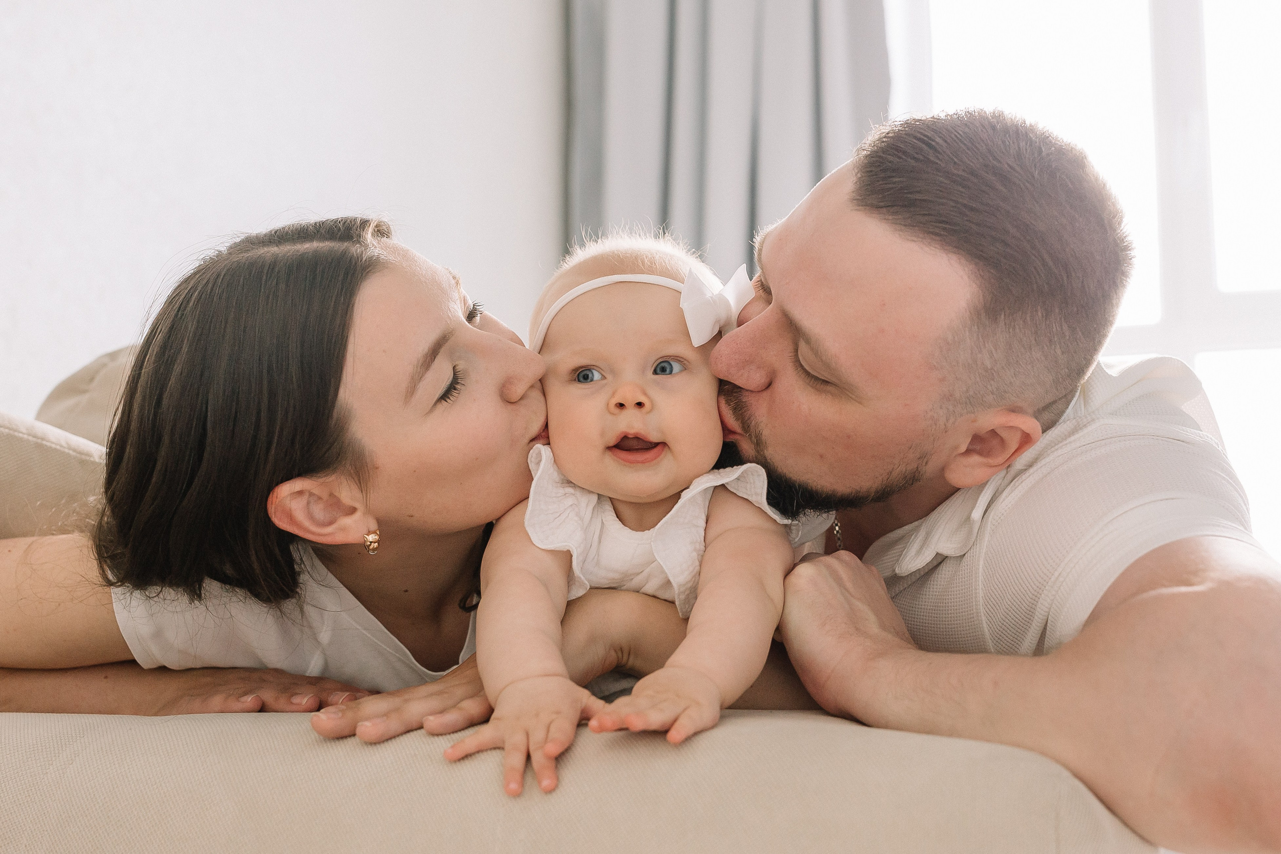Тима, Мила, Алёша, Алисия домашняя. Семейный фотограф в Волгограде Надежда Головко
