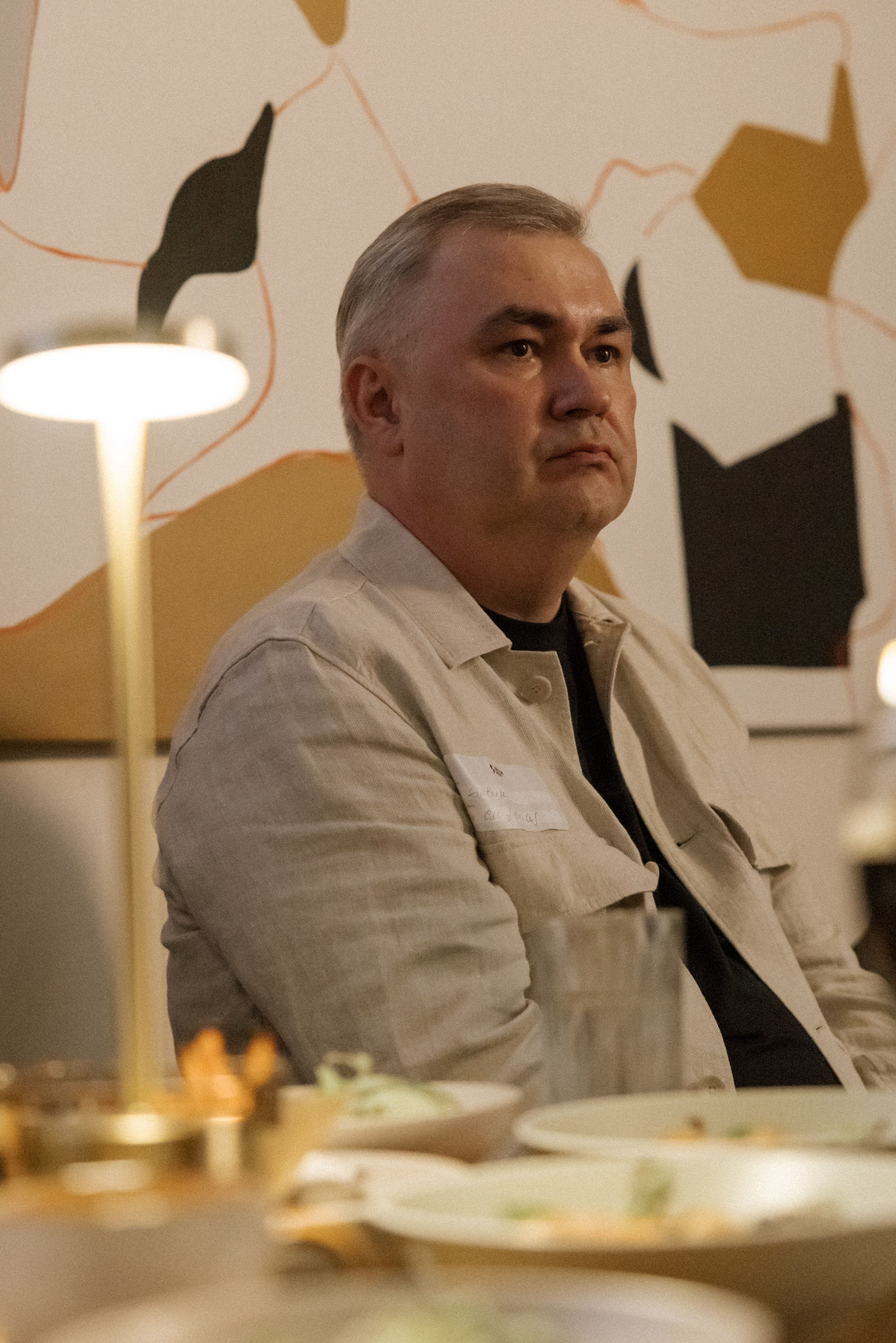 Очень сложные переговоры. South HUB