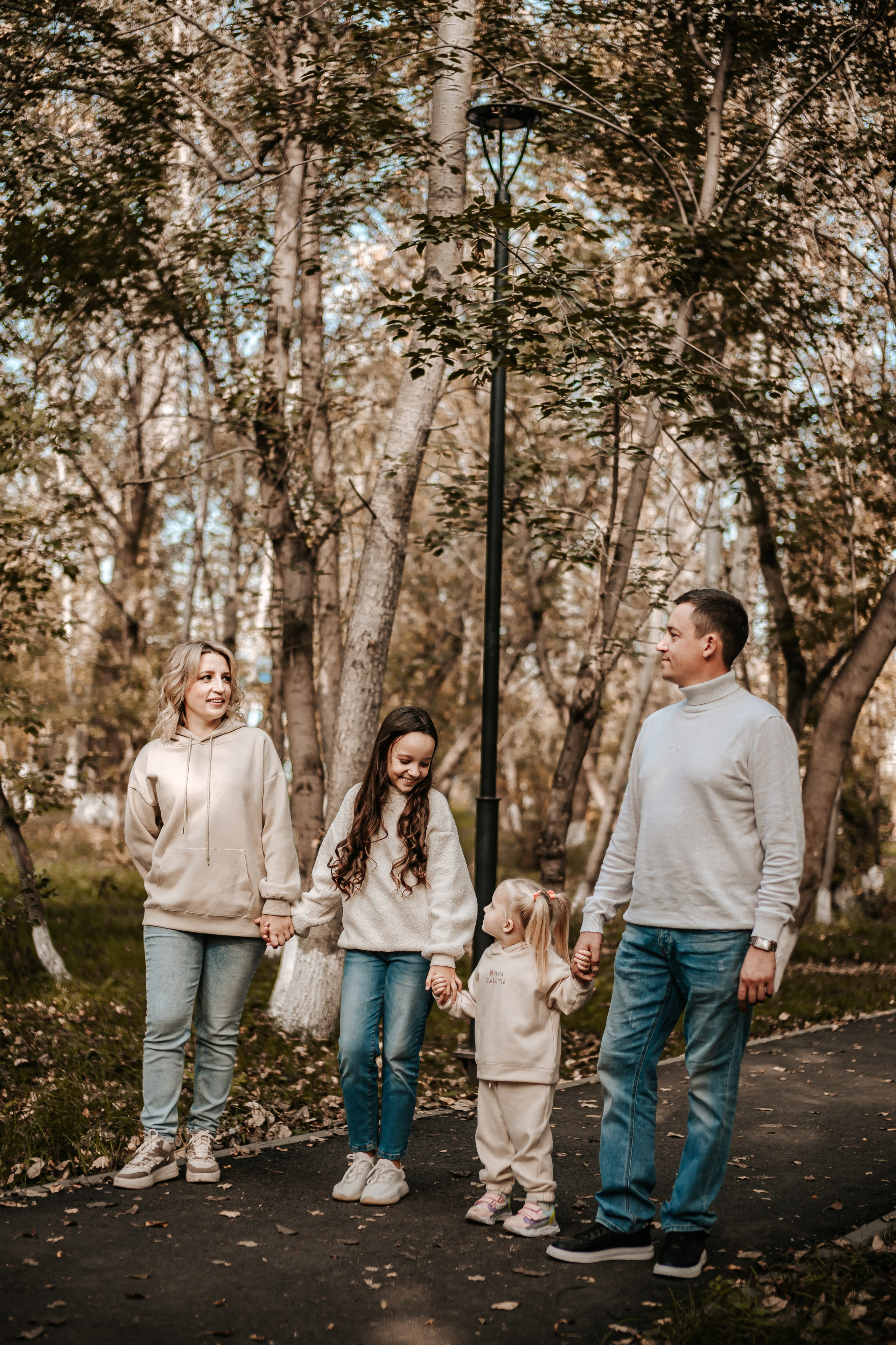 Семья. Фотограф Arina Elatova