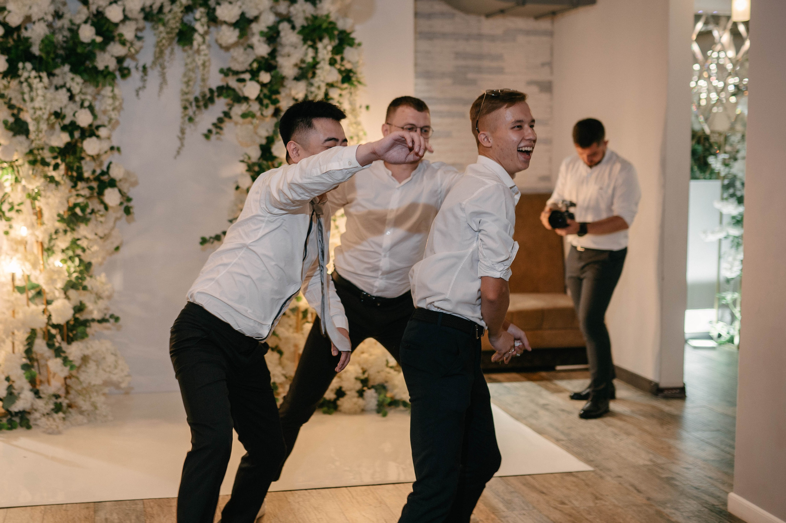 Нанфу и Александра. Первая встреча, лавстори, церемония и банкет. Фотограф Чита. Индивидуальные портреты, LoveStory, свадьбы