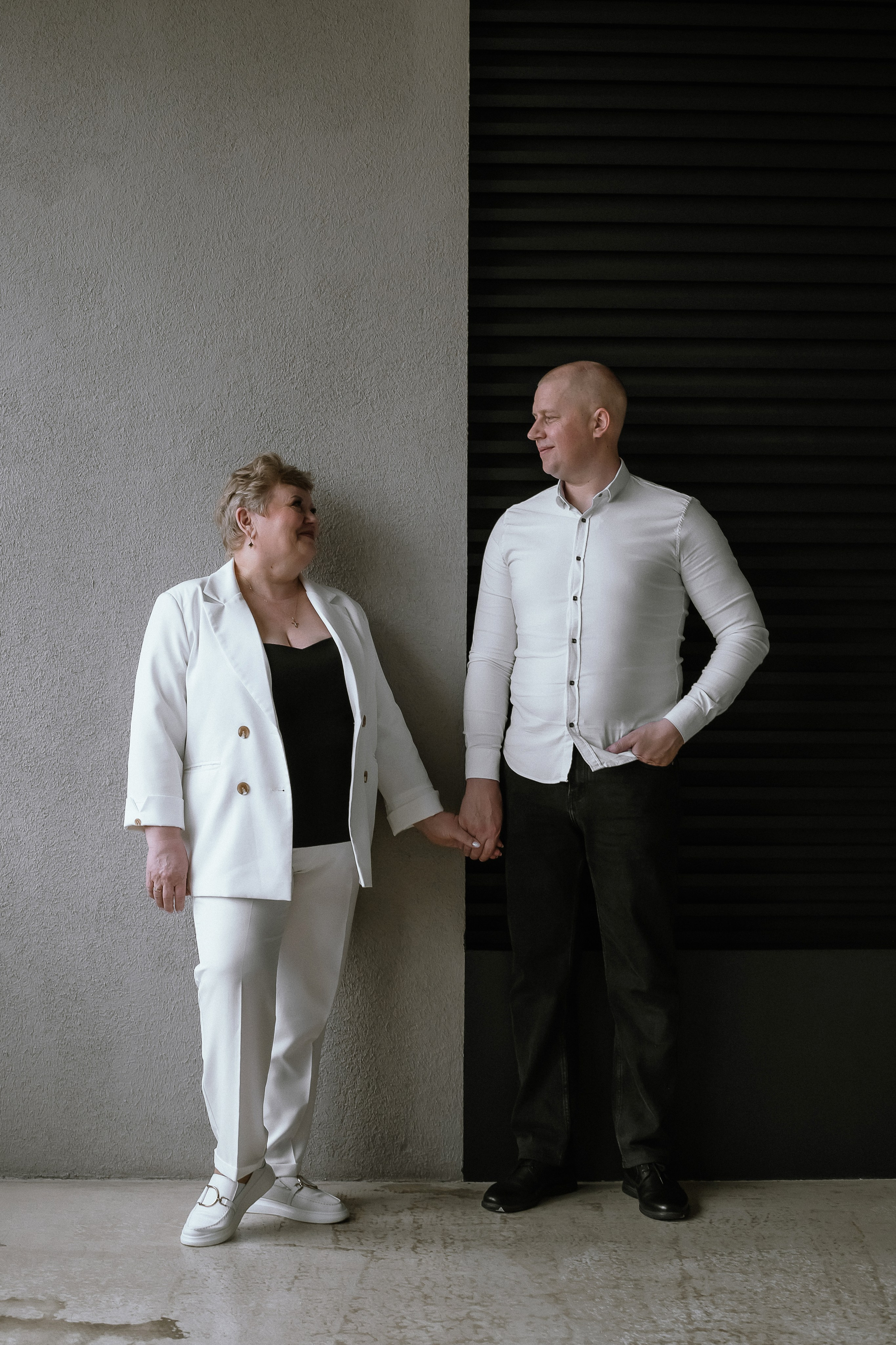 Семейная на циклораме. Фотограф Екатеринубрг/Верхняя Пышма