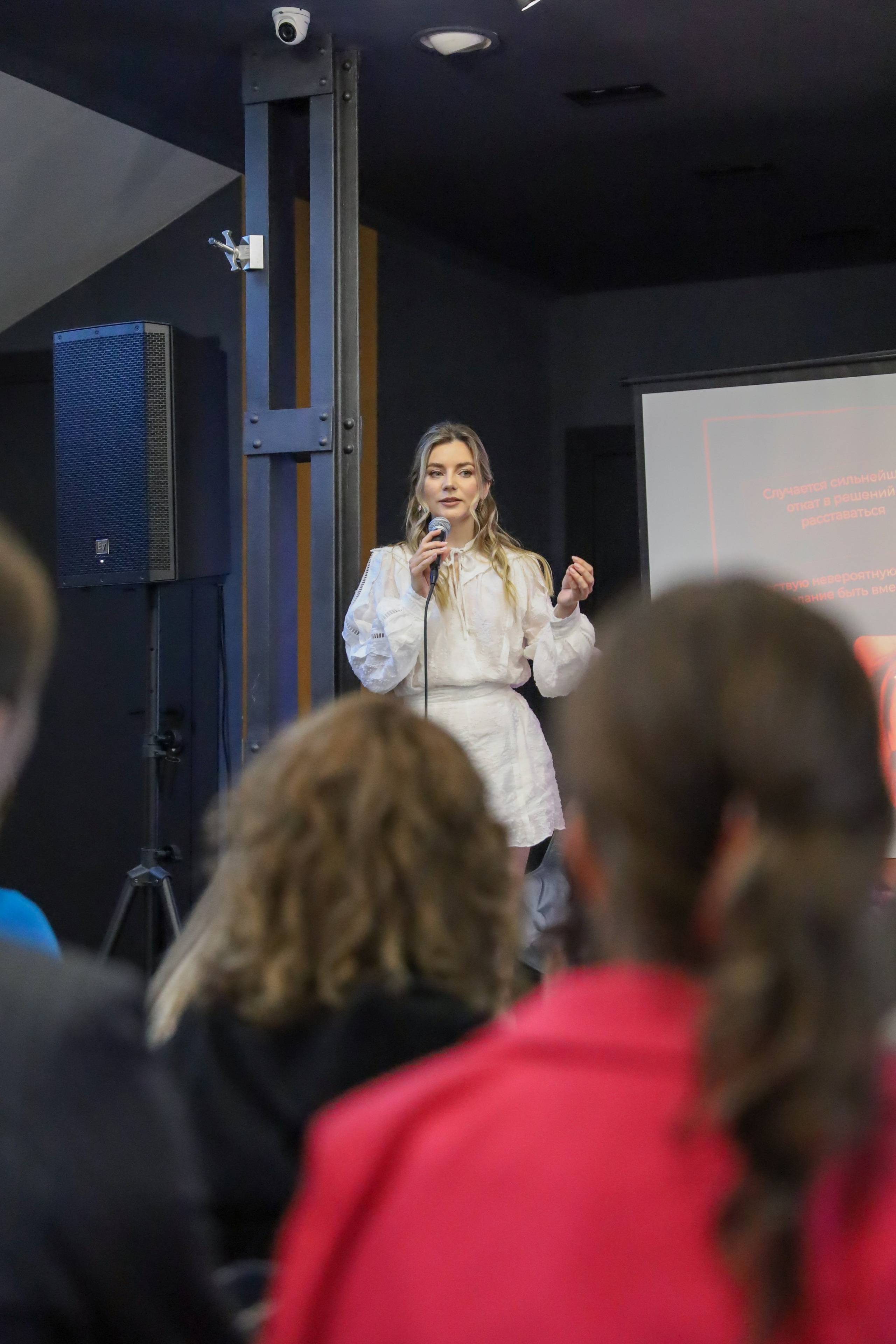 ТРАНСФОРМАЦИОННОЕ ШОУ АННЫ НОВИКОВОЙ 2023. Фотограф мероприятий Ирина Каширина