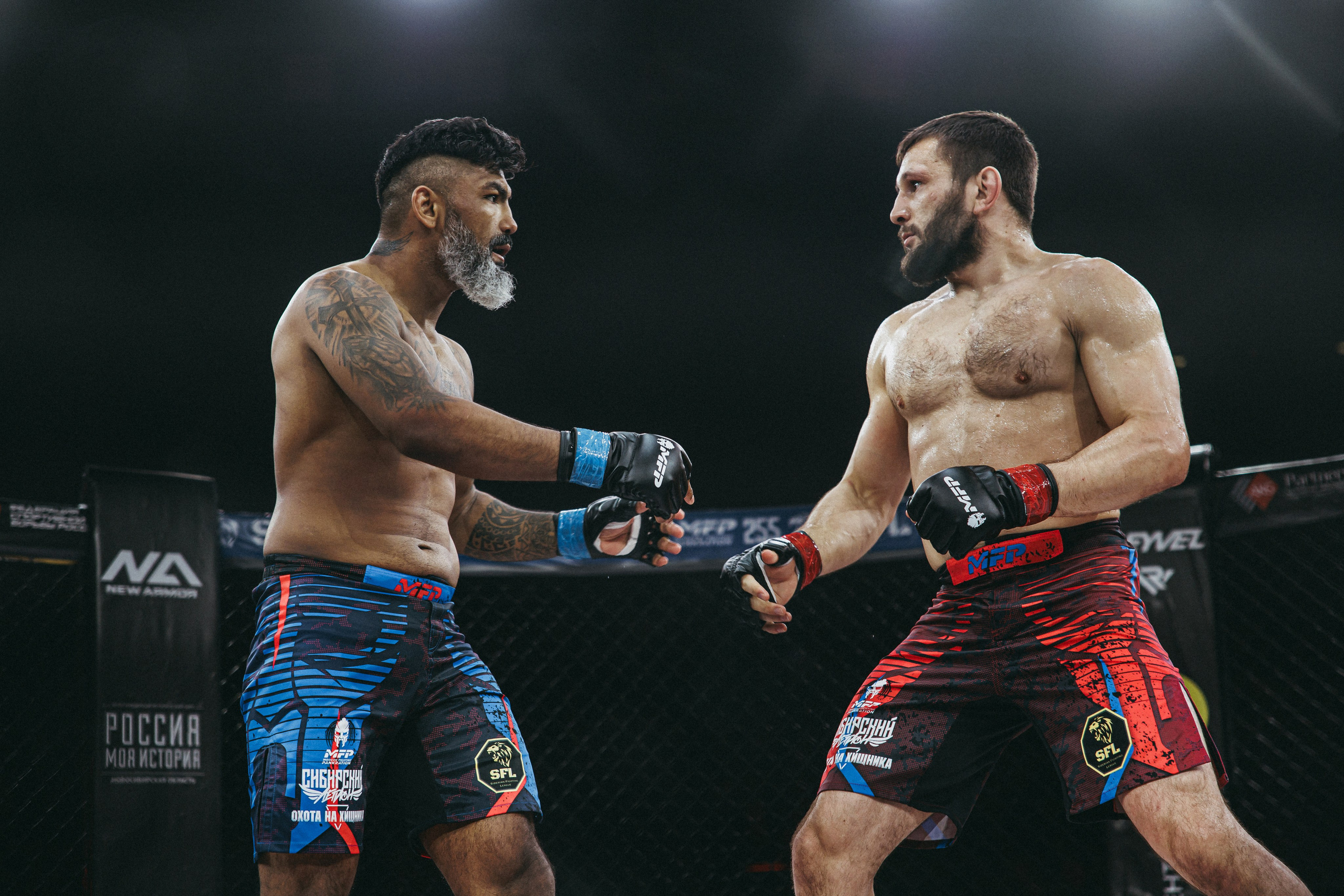 MFP255 ДУГЛАС РИБЕЙРО VS МАКСИМ БУТОРИН. Фотограф Иркутск Антипин Сергей