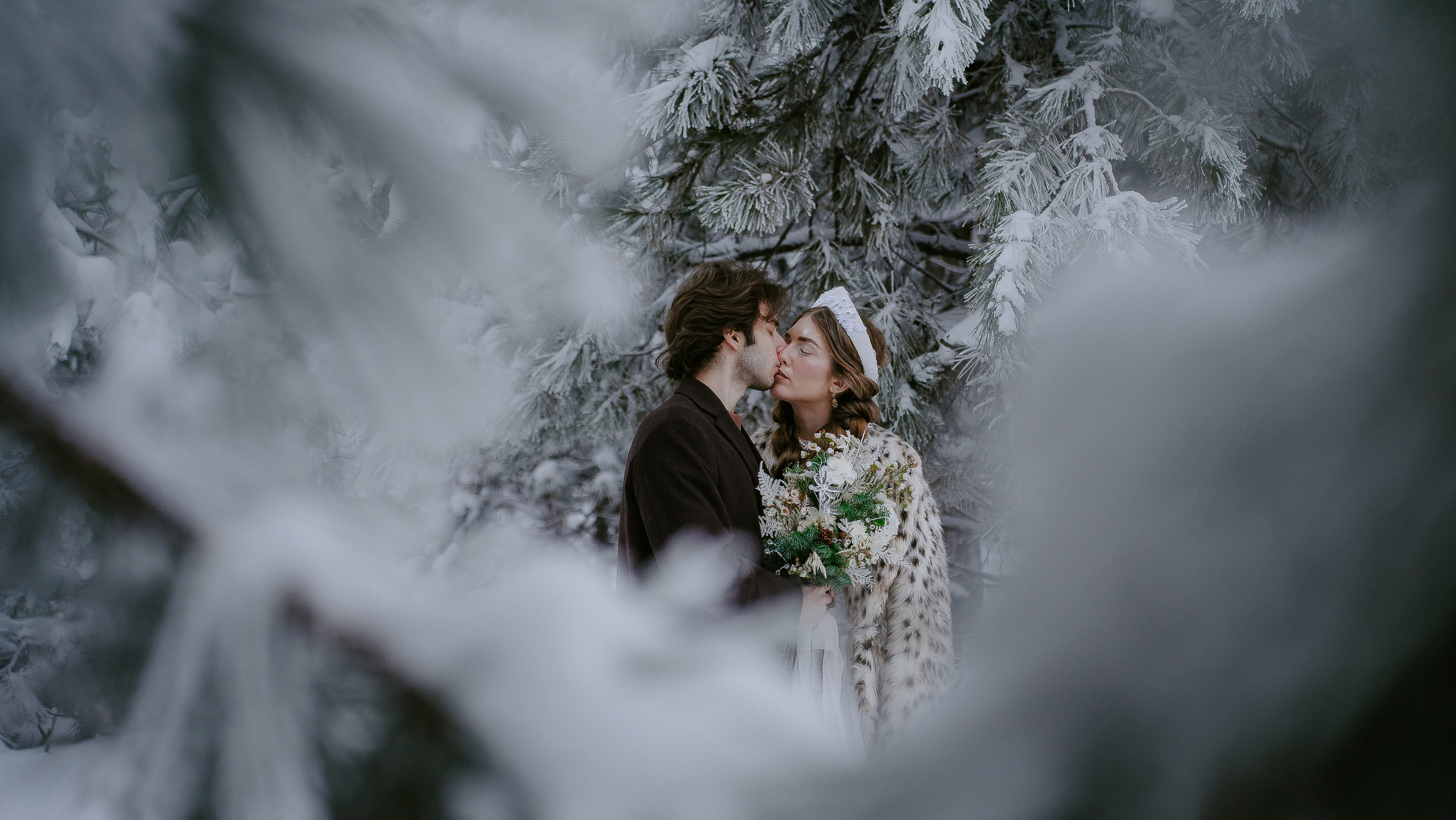 Дан и Татьяна — Зимняя сказка. Свадебные фотограф и видеограф в Саратове