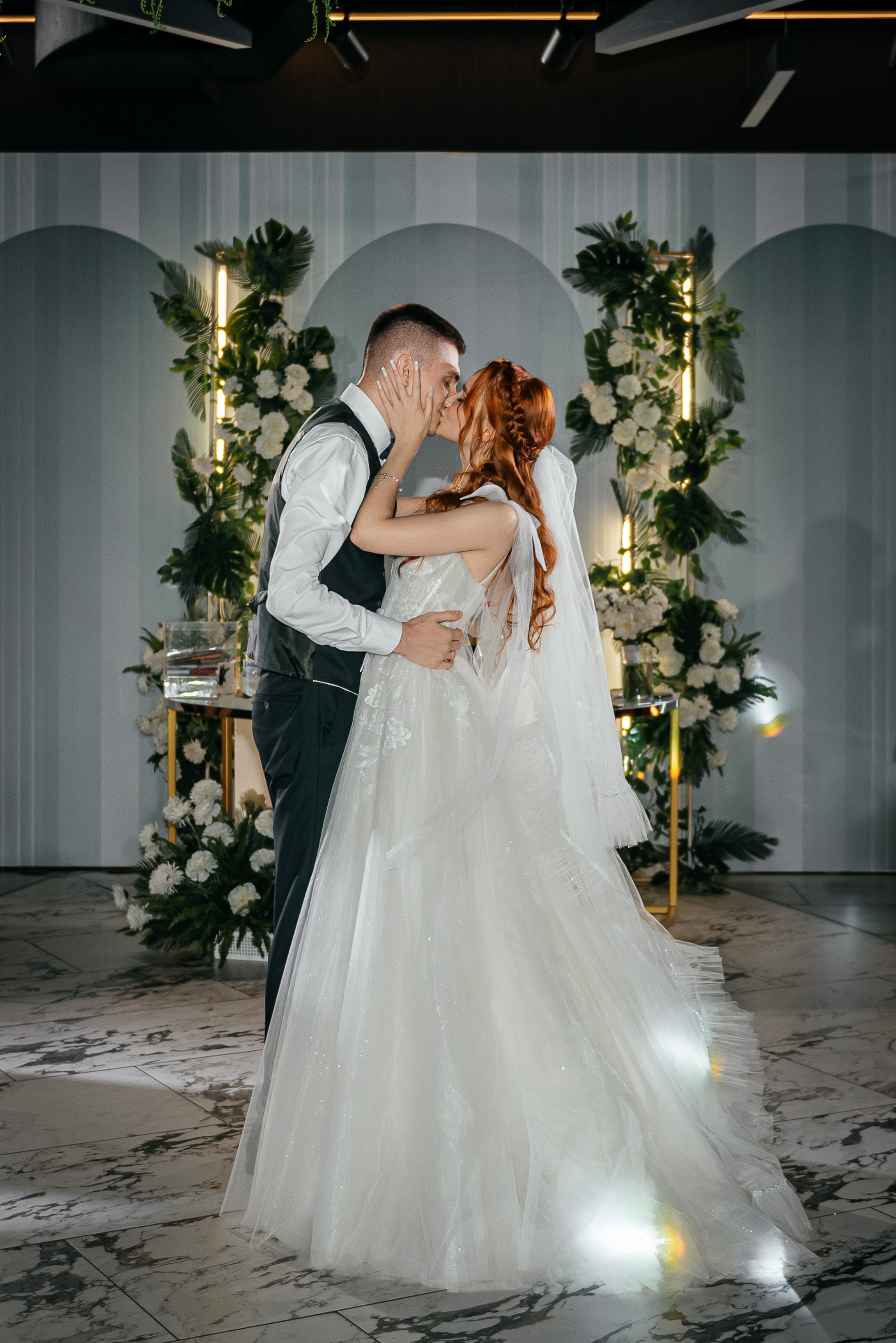 Владислав и Валерия. Свадебный и семейный фотограф в Алексеевке Марина Купреева