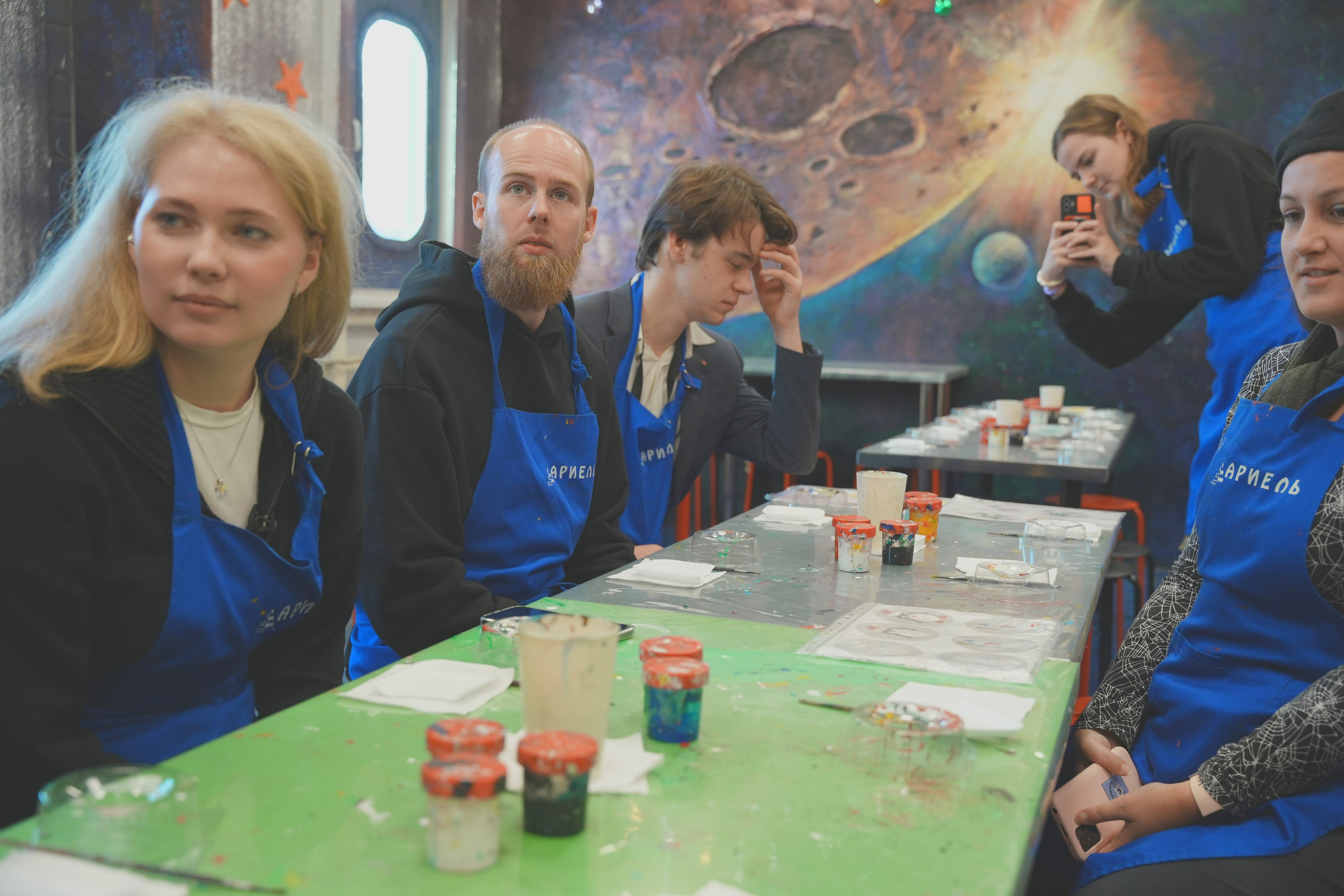 Экскурсия для туристов. Уголок фототворчества Никиты Усачева