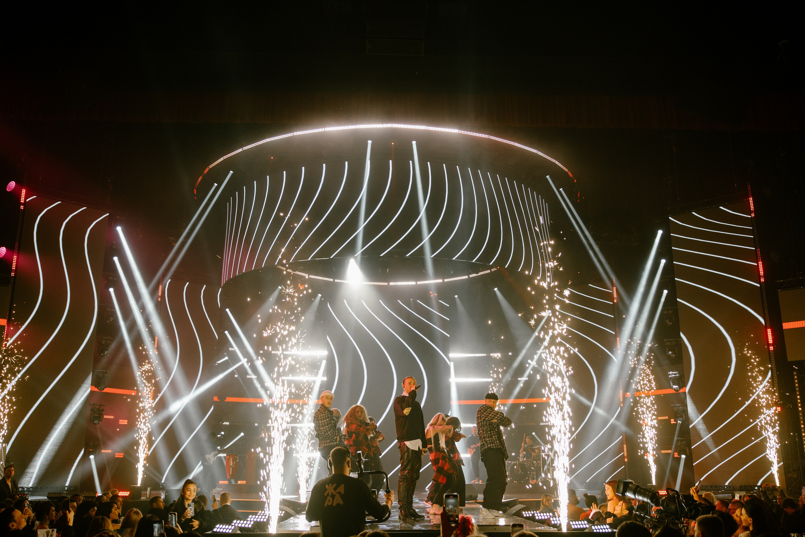 ЖАРА ТВ. Светский фотограф — Анисина Ирина