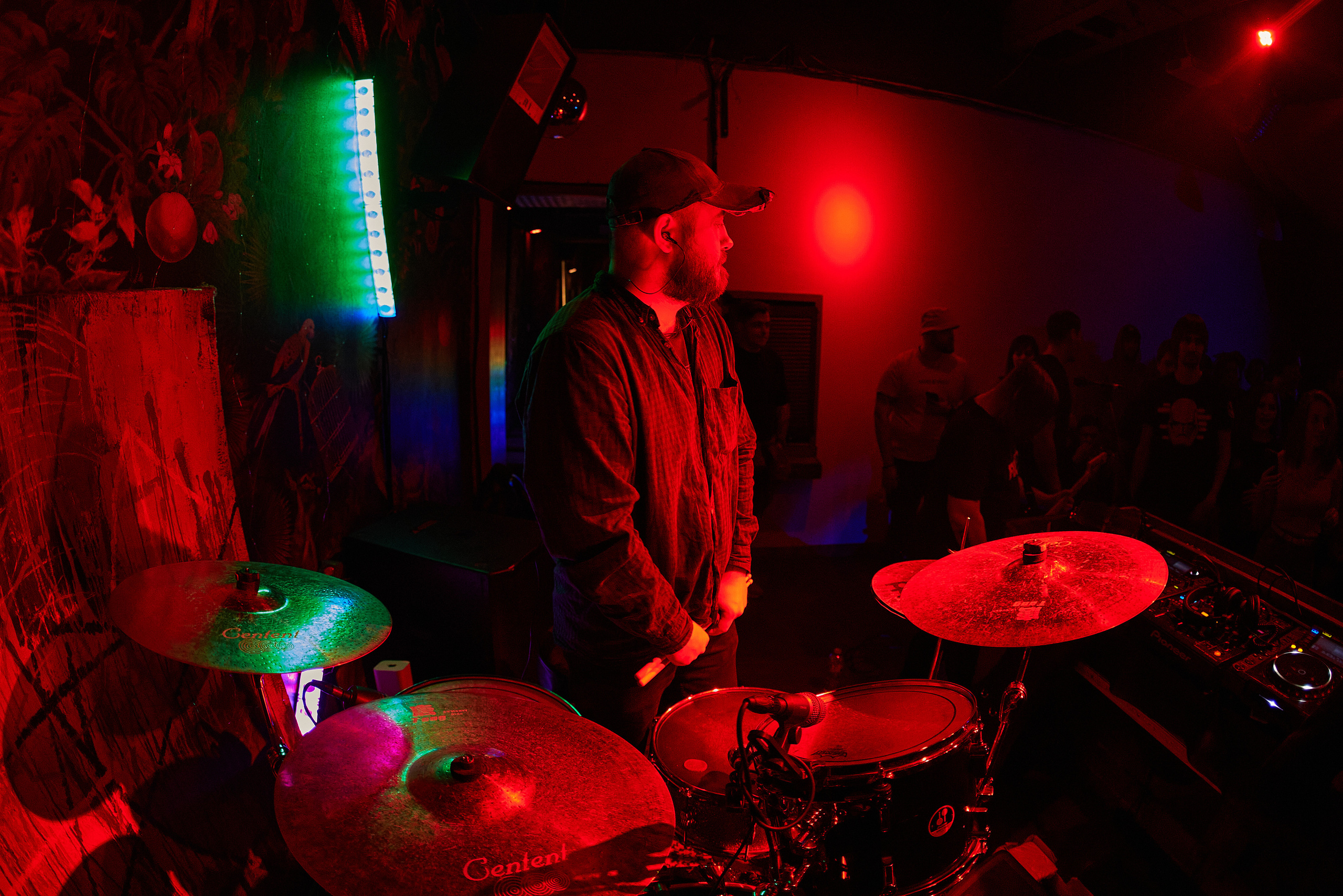 2023-03-31. Breakpillzz (Serotonin-party)