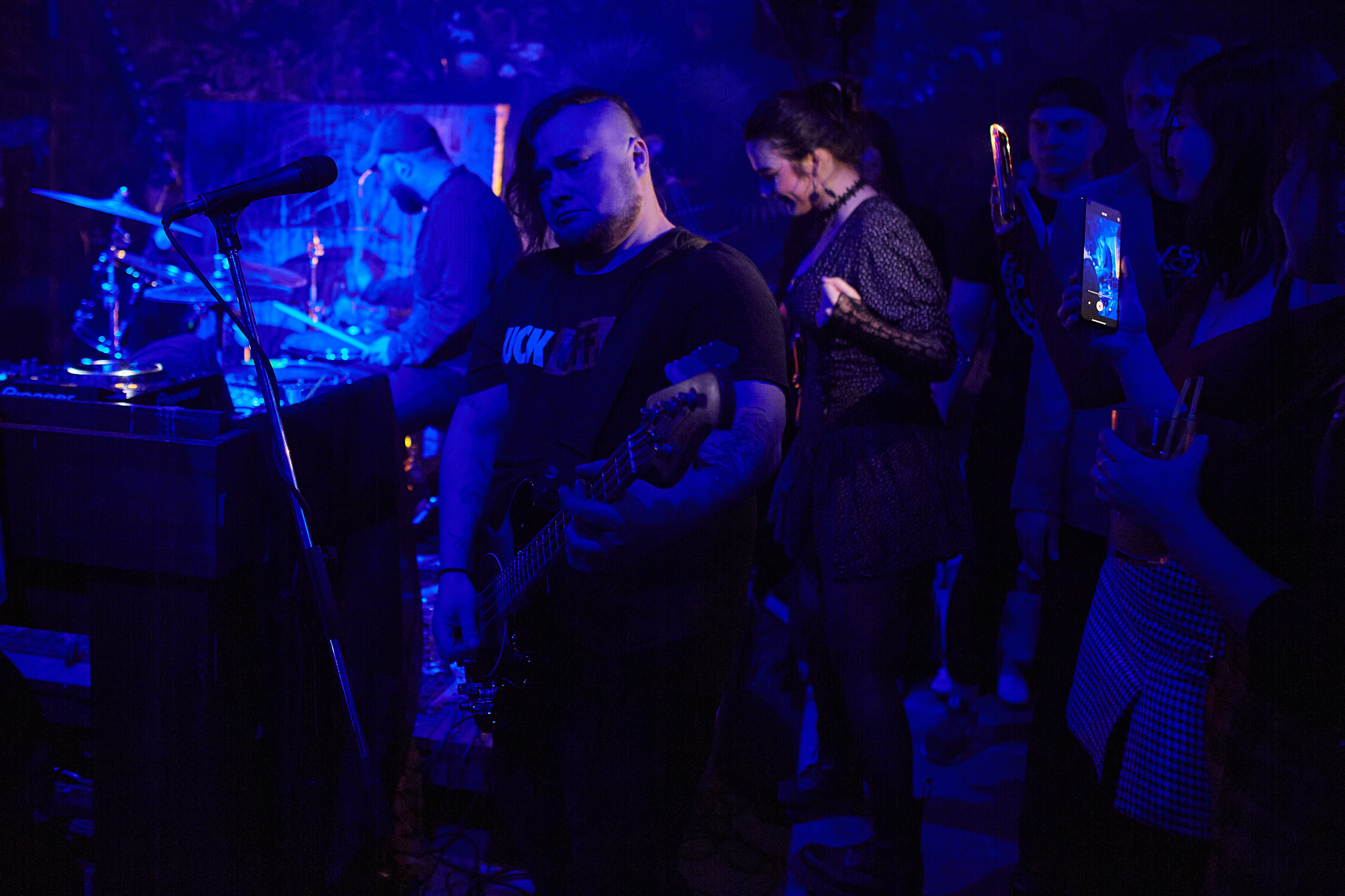 2023-03-31. Breakpillzz (Serotonin-party)