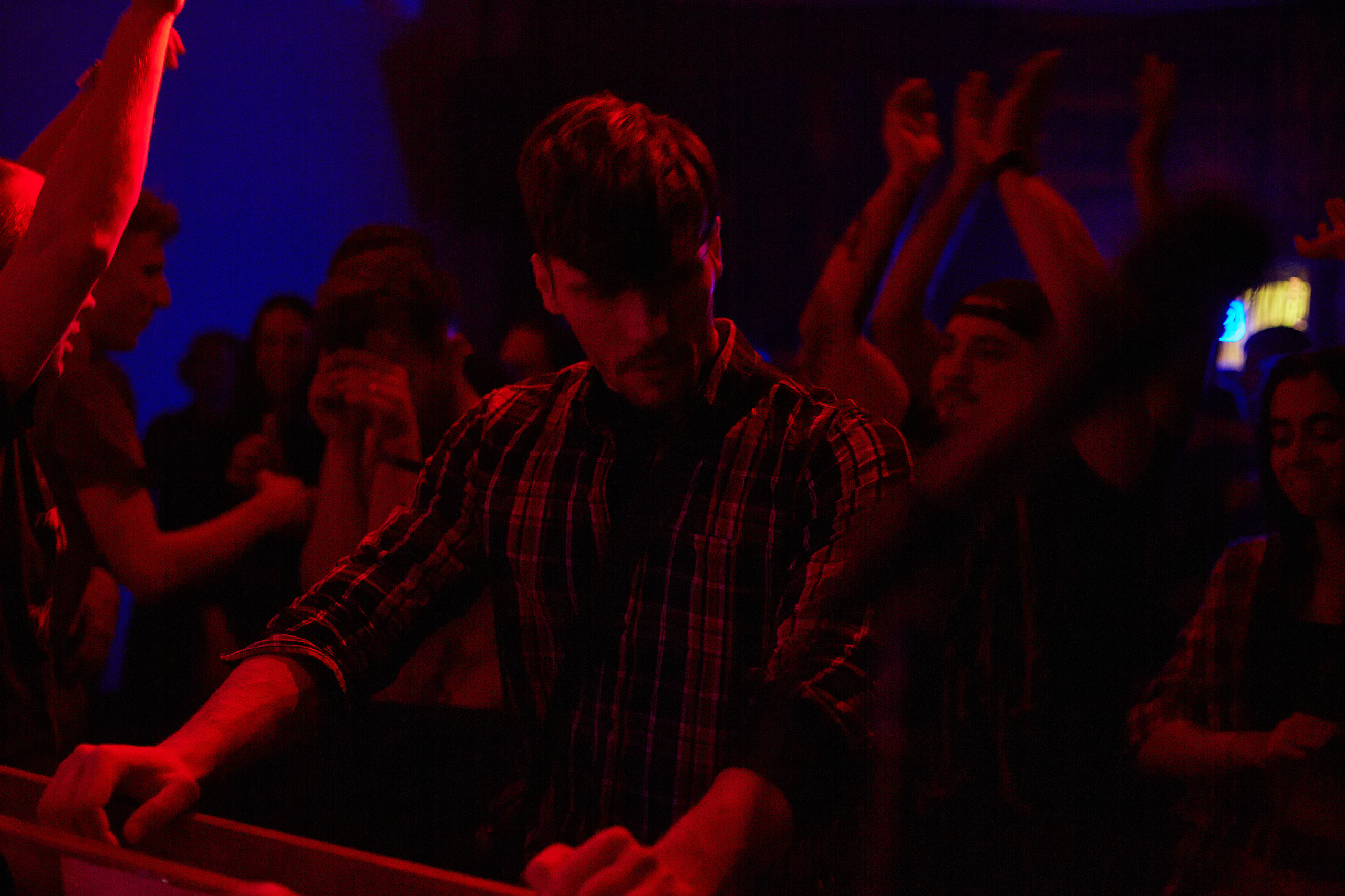 2023-03-31. Breakpillzz (Serotonin-party)